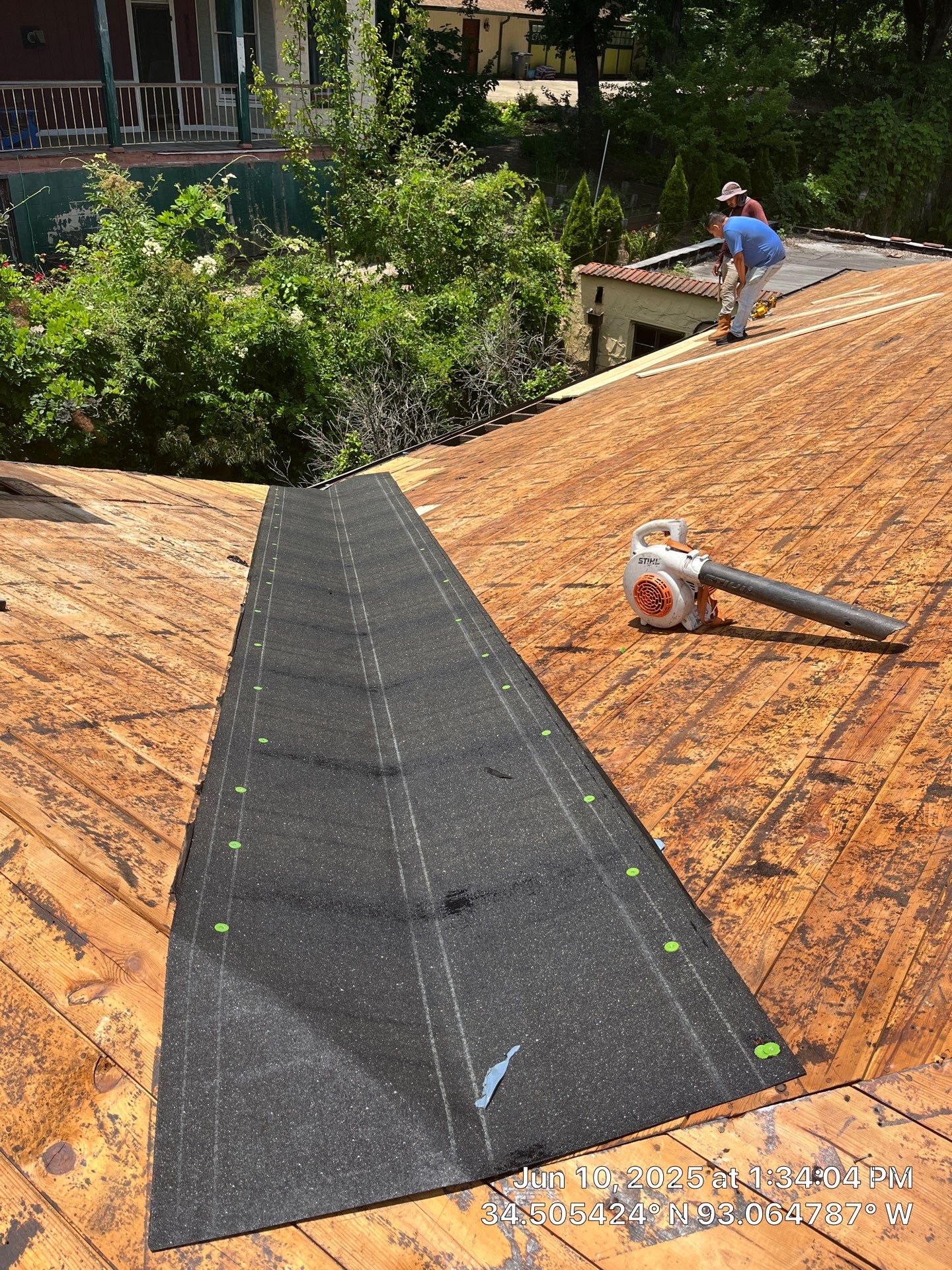 Asphalt Shingle and Flat Roof Replacement in Hot Springs by Temple Roofing and Exteriors