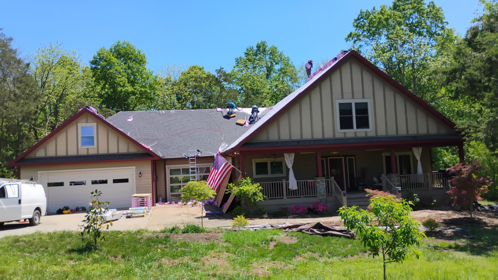 Tony's roof by BROCK BUILDERS 