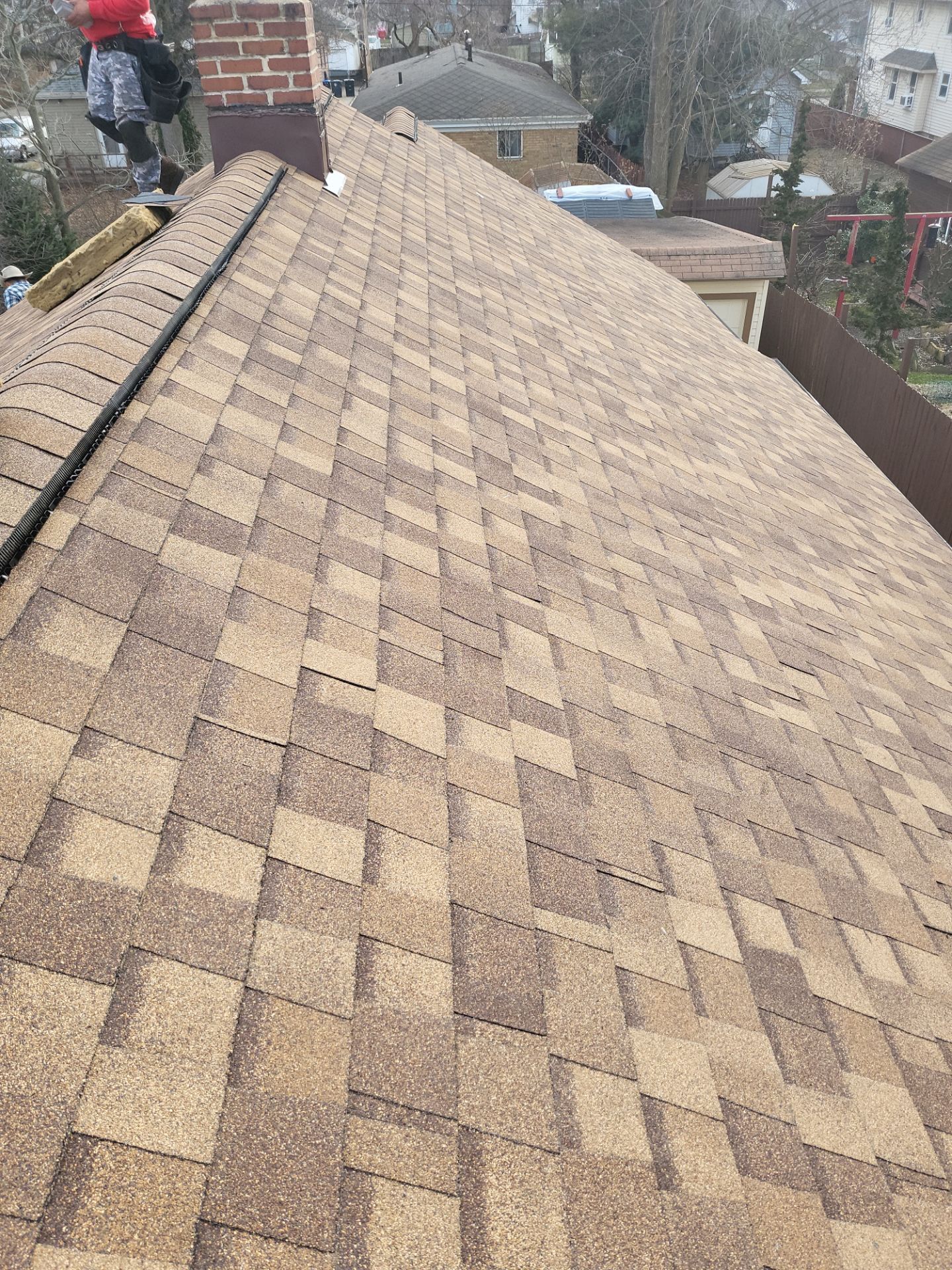 Atlas Pinnacle, Color: Morning Harvest, Drip Edge: Royal Brown by Eagle Eye Roofing
