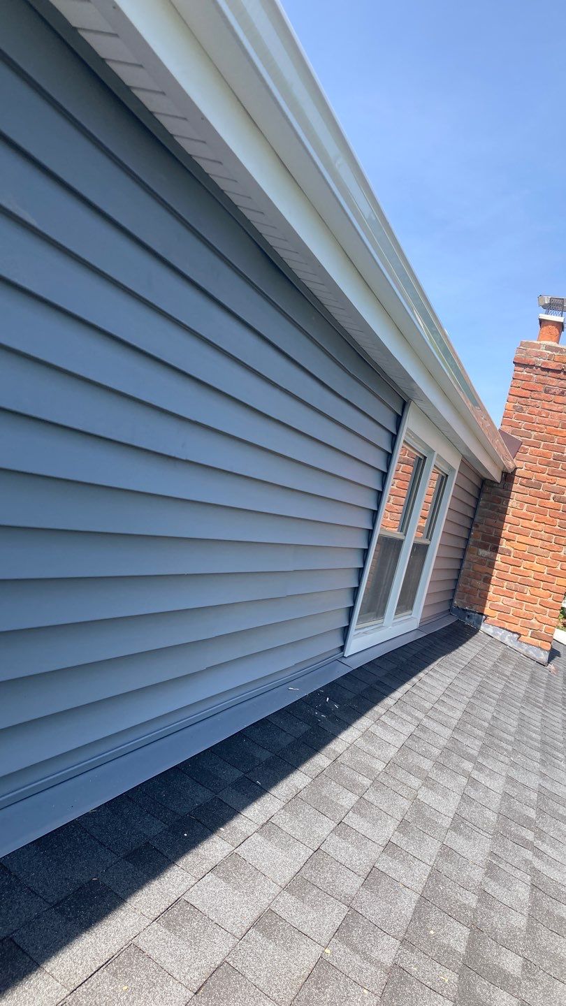 Siding Replacement using CertainTeed Landmark by 180 Contractors
