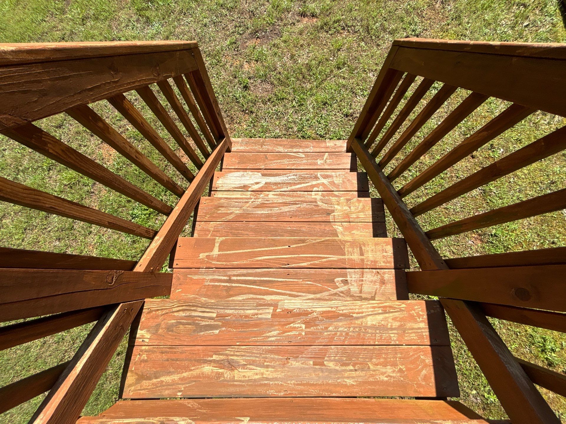 Wood Deck using Wood Sealant by DuraSeal