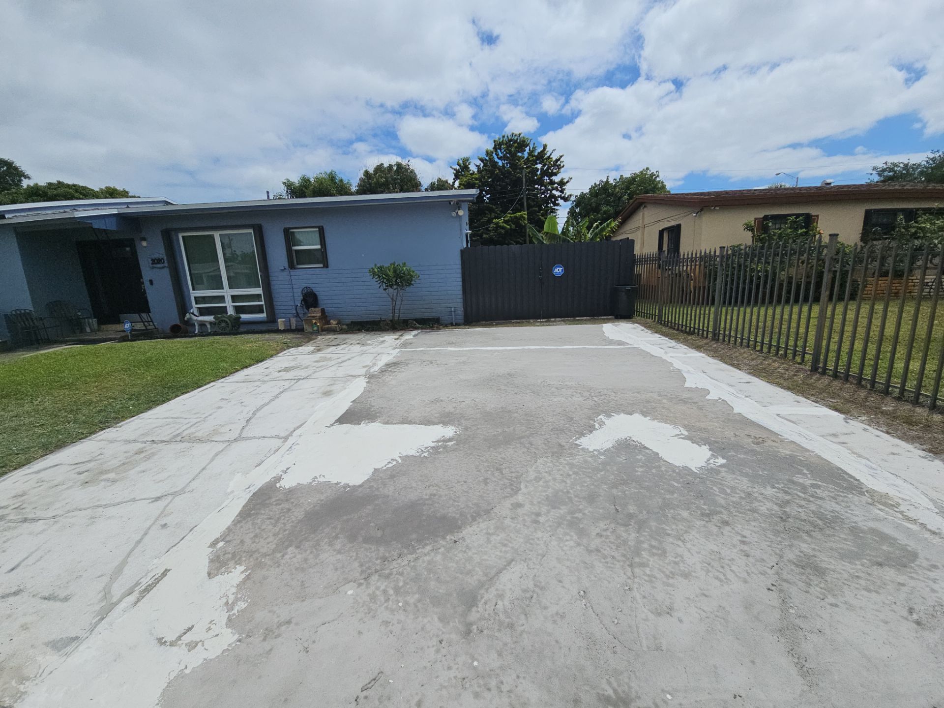 Painted Driveway by Seamless Surfaces