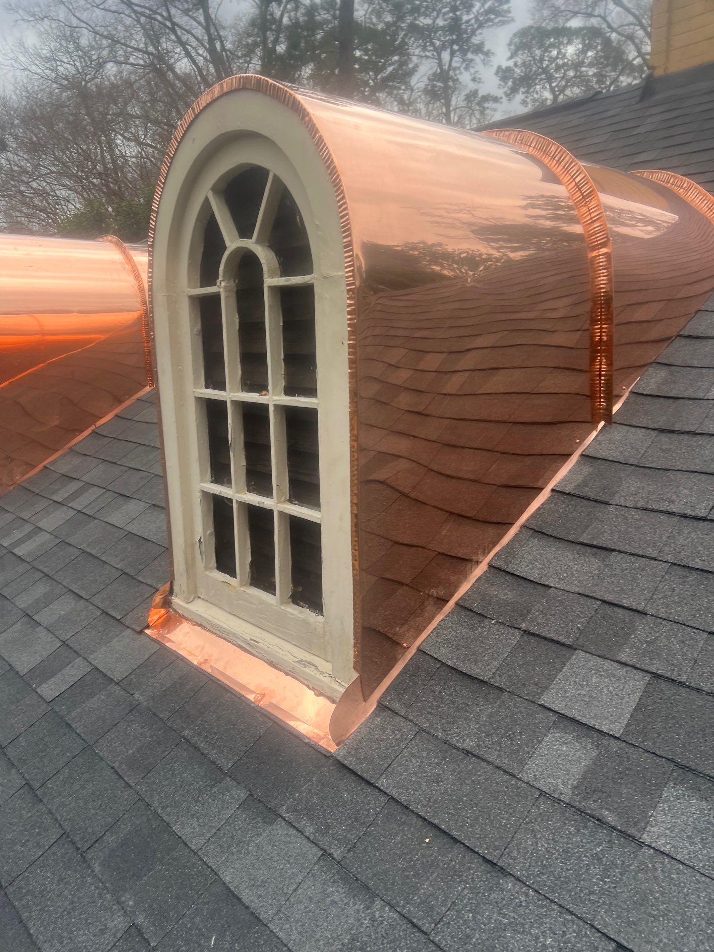 Onyx Black Shingle w/ Copper Upgrades by IAM Roofing LLC