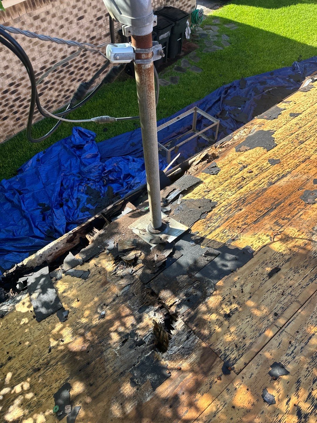 Residential Roofing Installation using Owen's Corning Duration (Lifetime) Shingles by Roof Repair Company