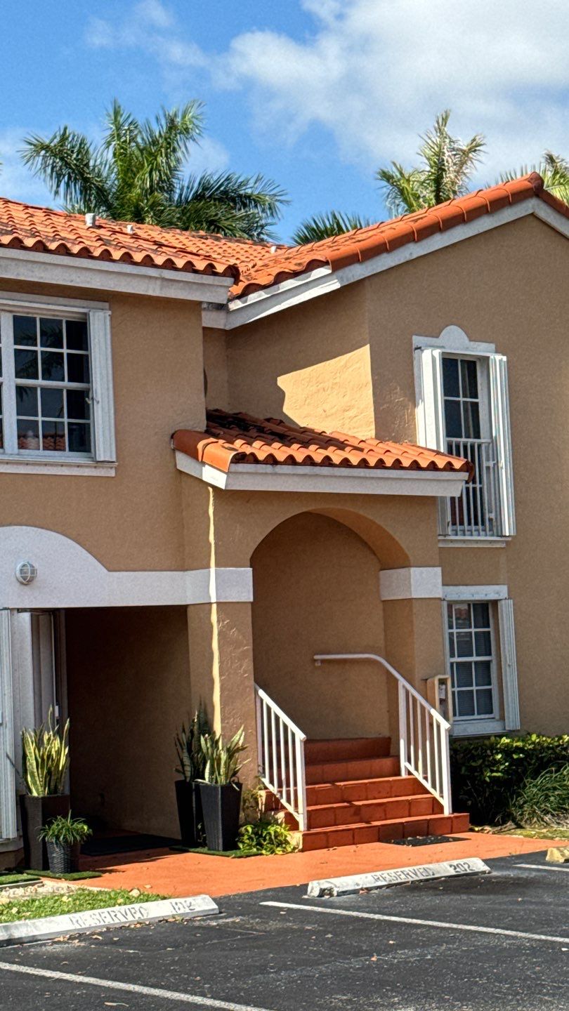 SIENNA VILLAS CONDO - BLDG 14230 by Souffront Construction & Engineering