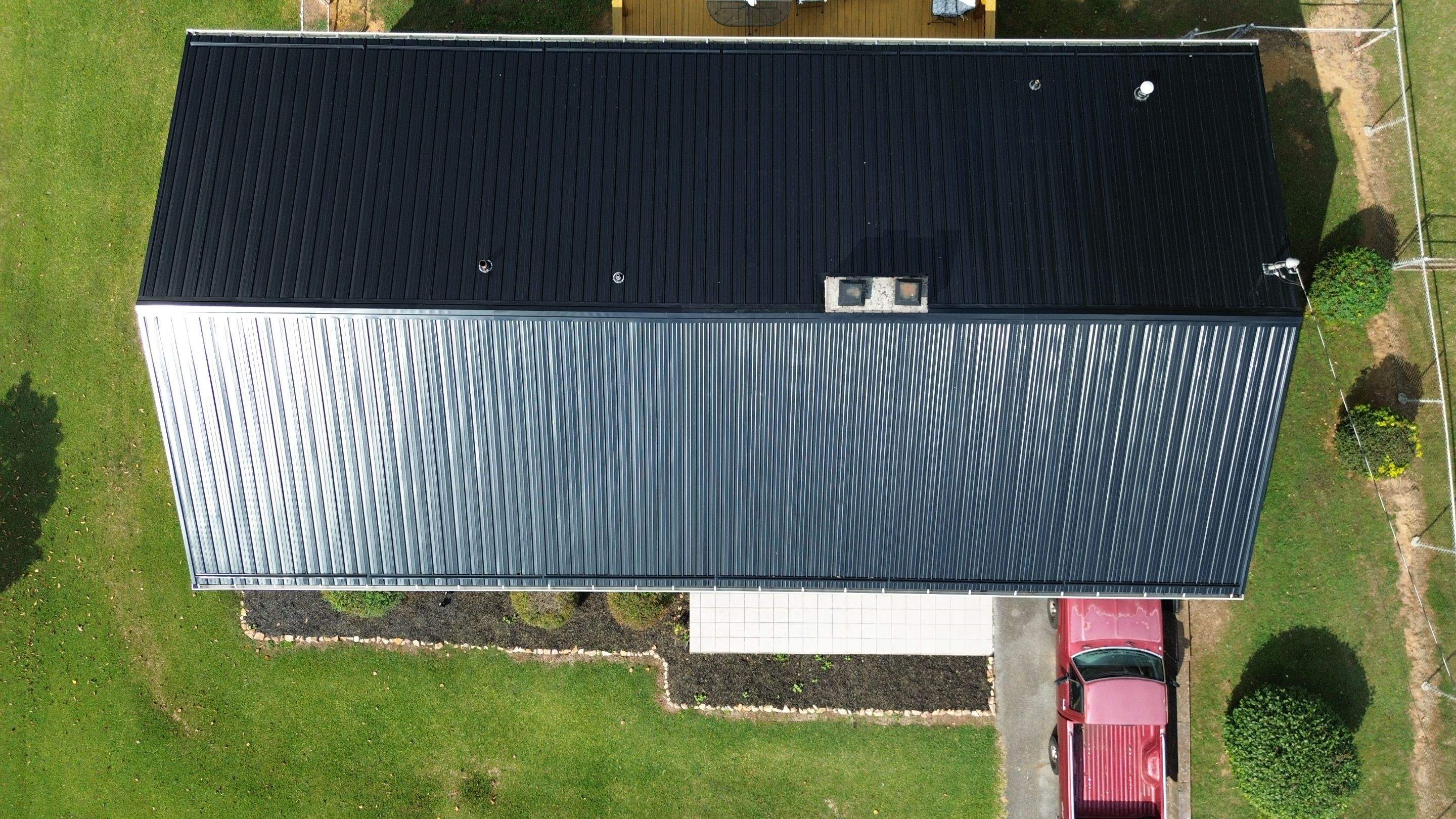 Vest Residence by Omnia Roofing