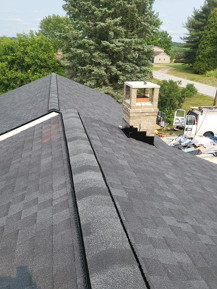 ATLAS PINNACLE HP W/SCOTCHGARD COLOR: BLACK SHADOW by Eagle Eye Roofing