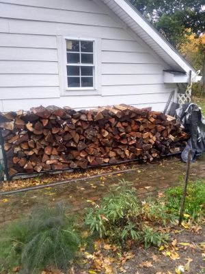 Firewood Delivery  using Seasoned Firewood