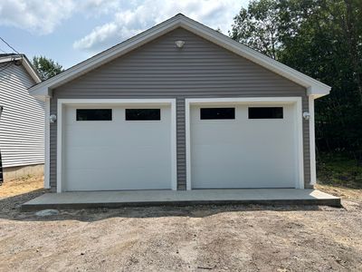 Door Installation using Clopay Modern Steel Garage Doors