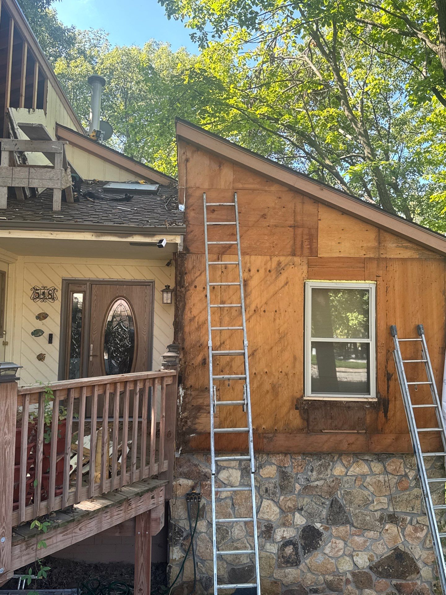 James Hardie Lap Siding and Exterior Renovation in Bellevue by Carps Complete Exteriors 
