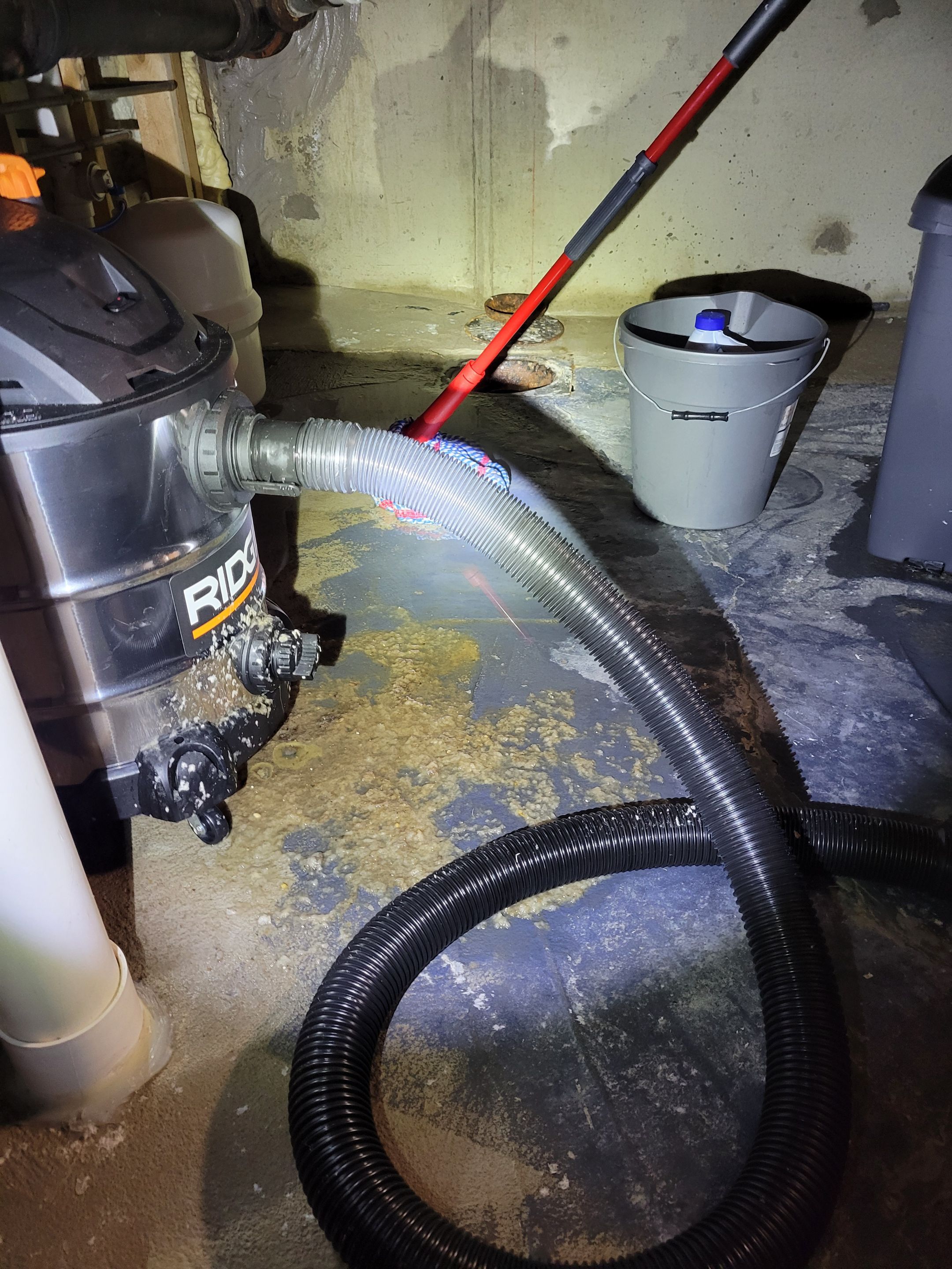 Crawlspace Sewage by Chicagoland Water Medics