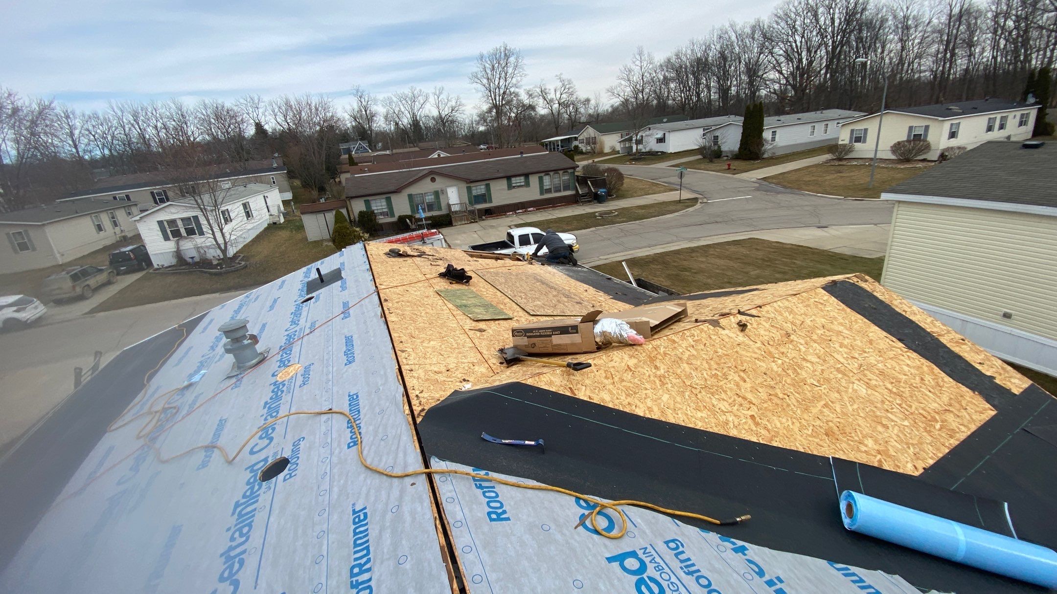 Roof Replacement using CertainTeed Landmark by 180 Contractors