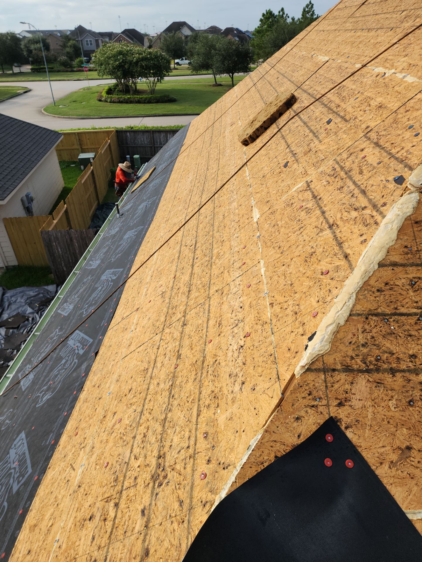 Residential Roofing Installation using Owen's Corning Duration (Lifetime) Shingles by Roof Repair Company