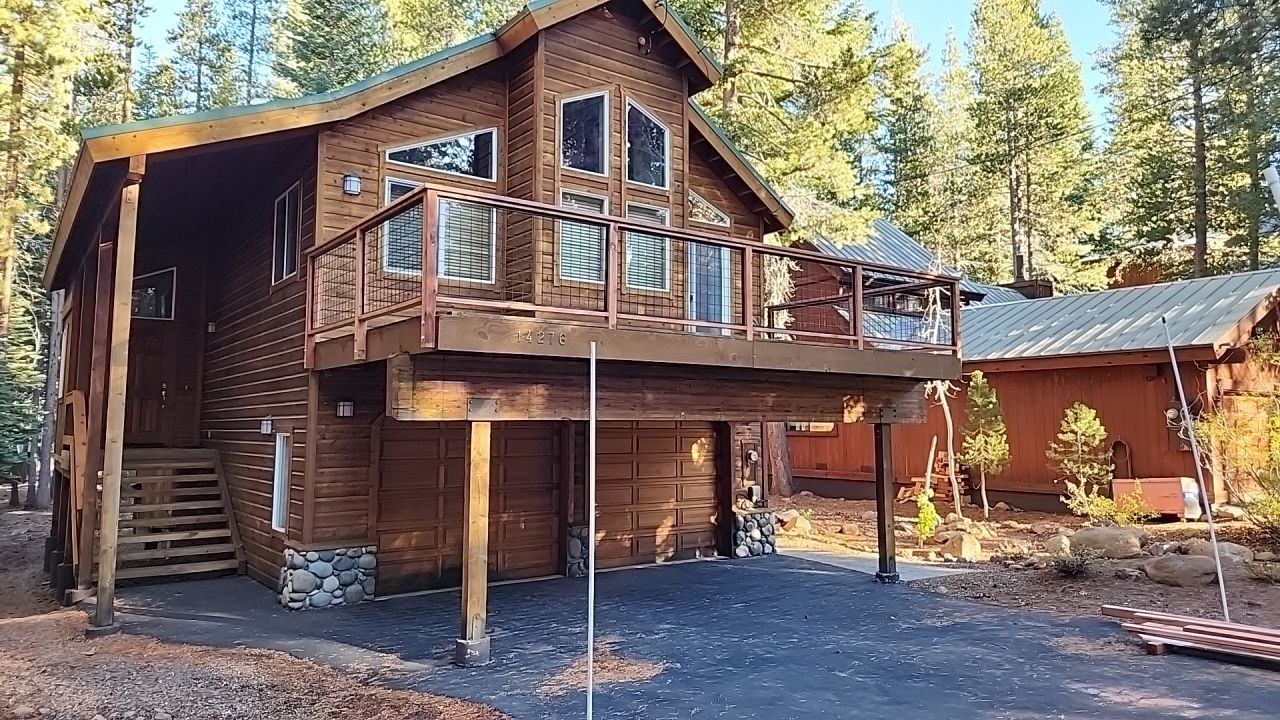 Railing Replacement by The Tahoe Tradesman