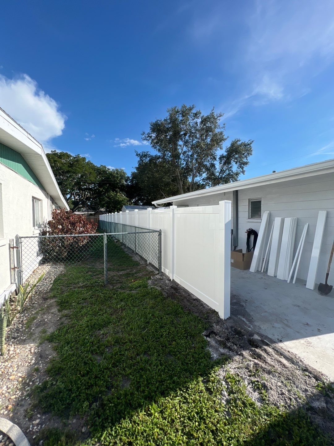 Sarasota, FL 6ft. Tall White Vinyl Privacy Fence  by Asap fence and gates, LLC
