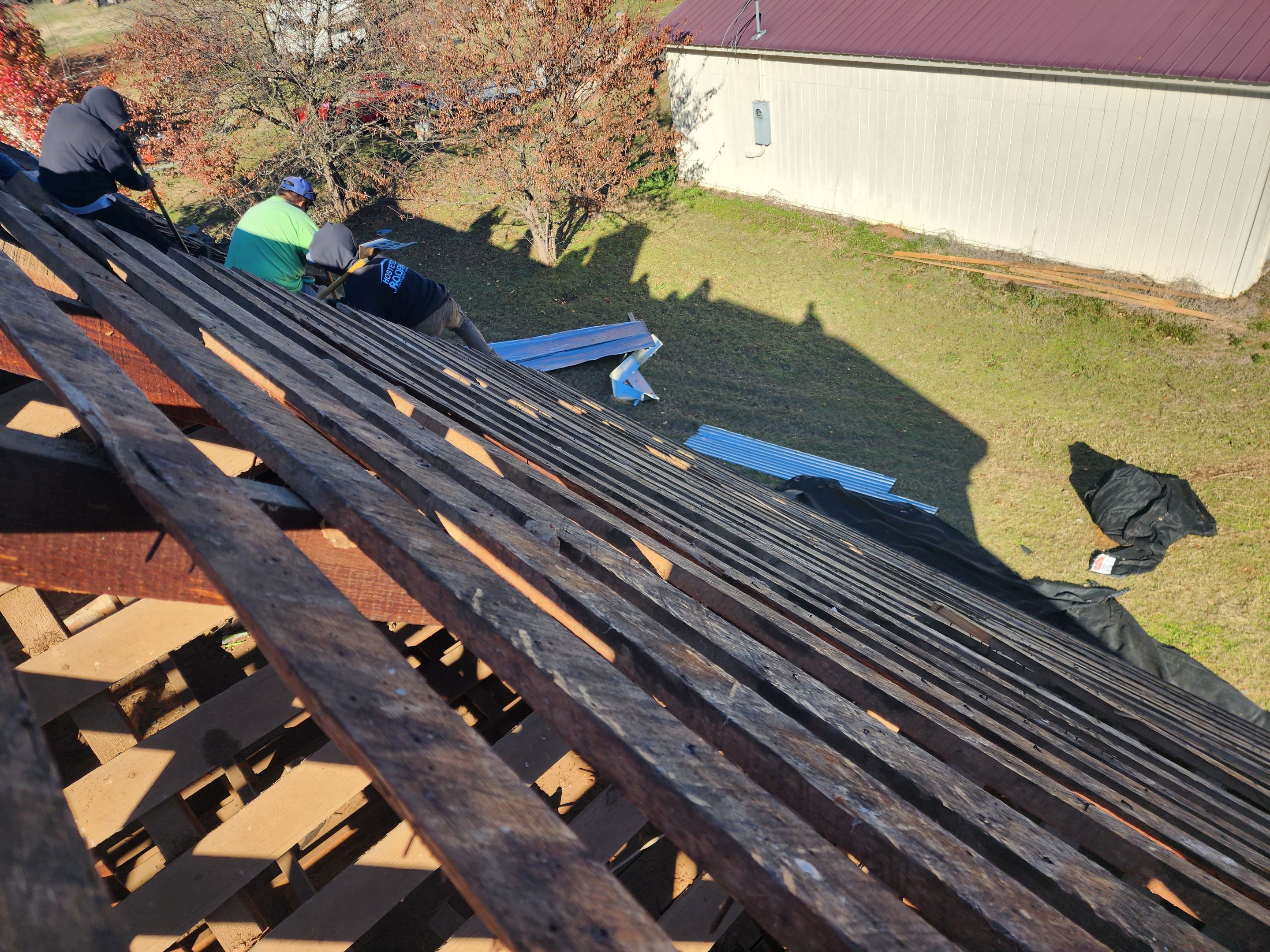 Residential Roof Replacement in Nashville, AR by Hostetler Roofing