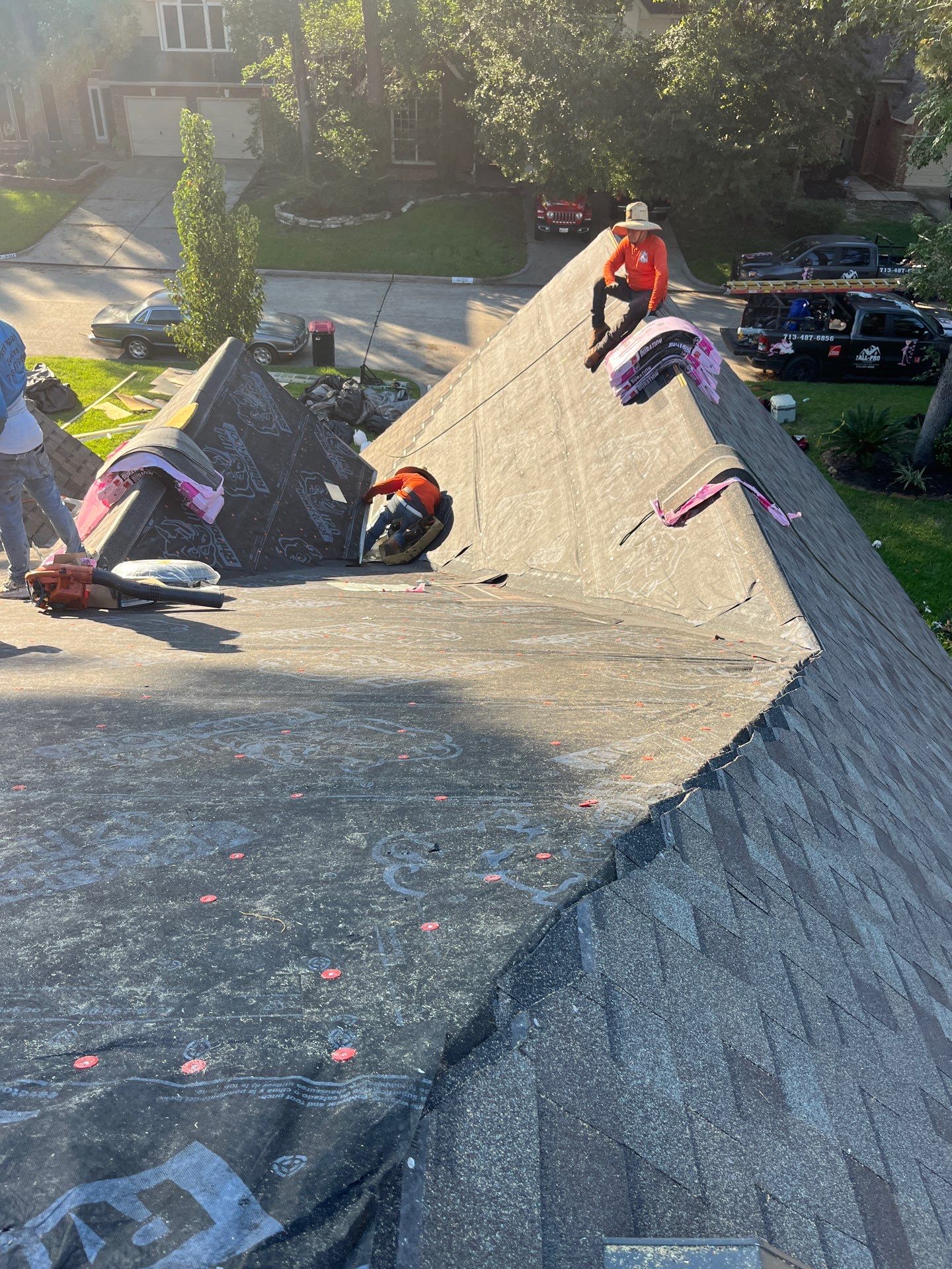 Residential Roofing Installation using Owen's Corning Duration (Lifetime) Shingles by Roof Repair Company