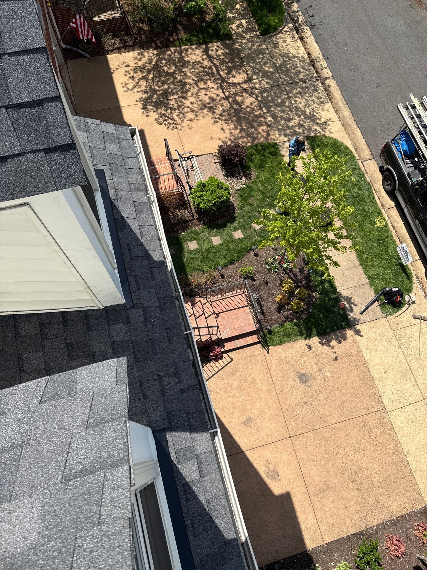 Alexandria: Residential Roof Replacement with CertainTeed Landmark Pro in Max Def Pewterwood by RM Banning, Inc.