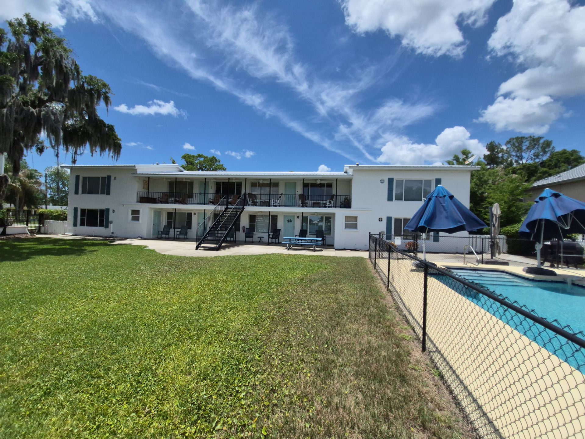 Exterior Building and Concrete Surface Cleaning in Crystal River by Infinite Exteriors LLC