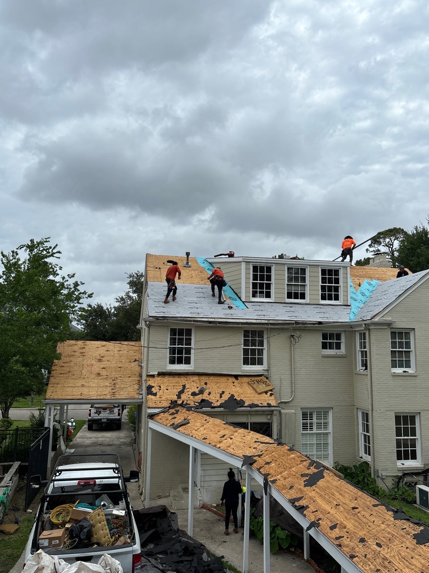 Roof Replacement Houston by Roof Repair Services LLC