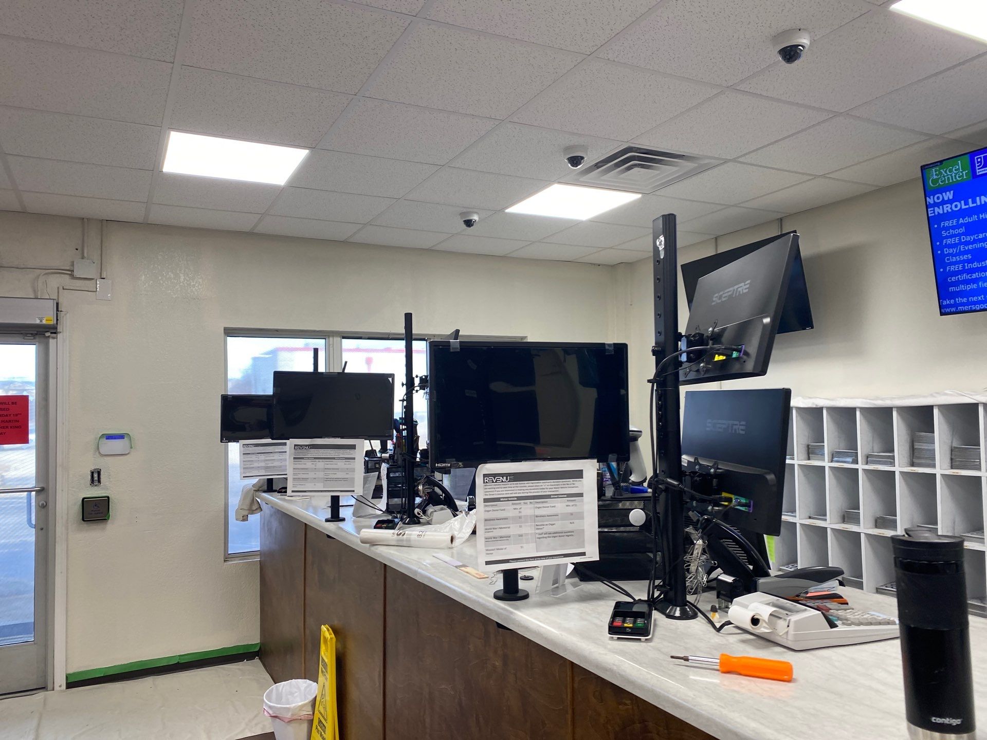 Commercial Interior Painting and Wall Finishing in Poplar Bluff by Duncan Painting And Wallcovering