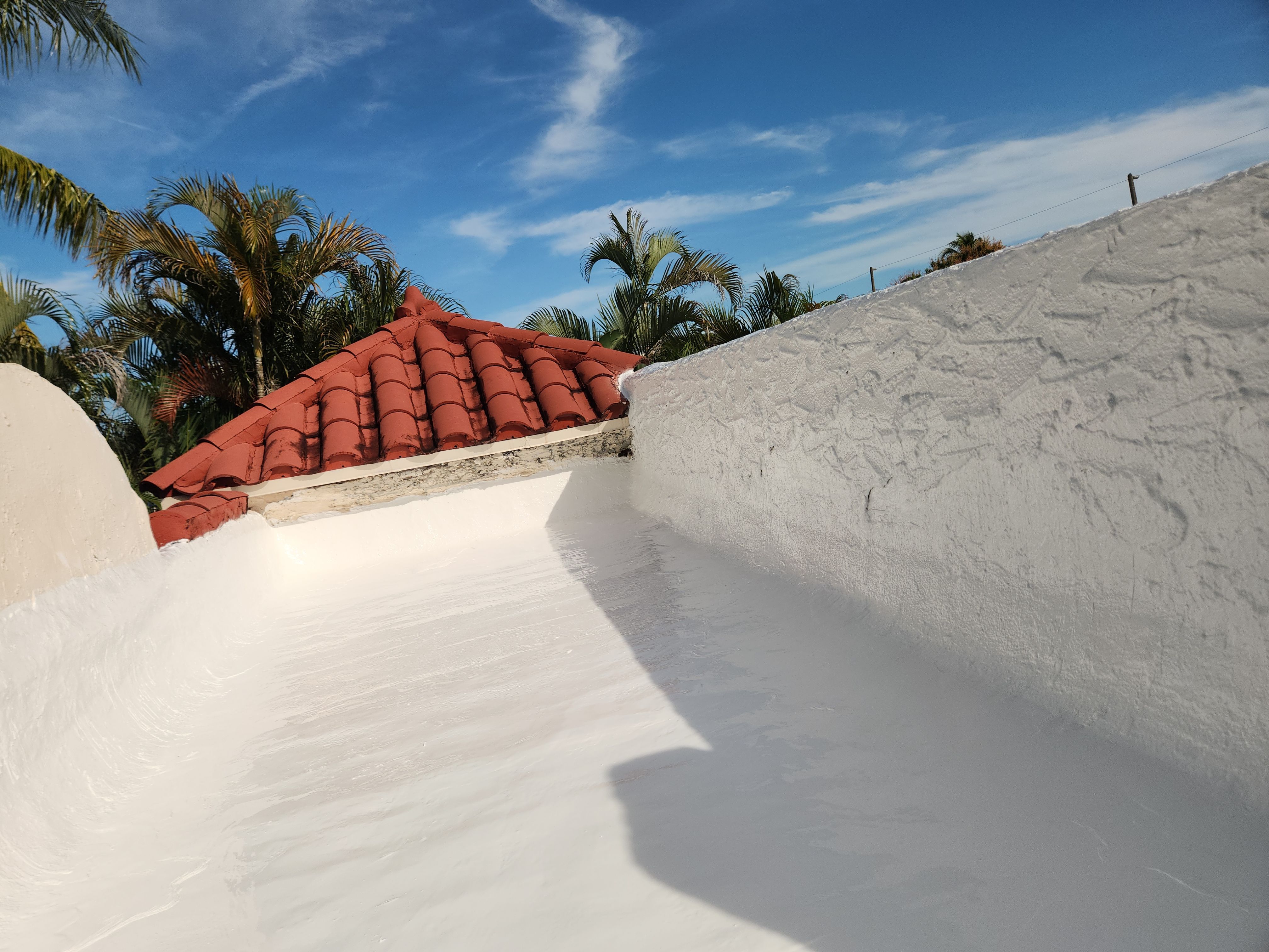 Expert Silicone Roof Coating in Hollywood – Aastro Roofing Delivers Long-Lasting Protection by Aastro Roofing