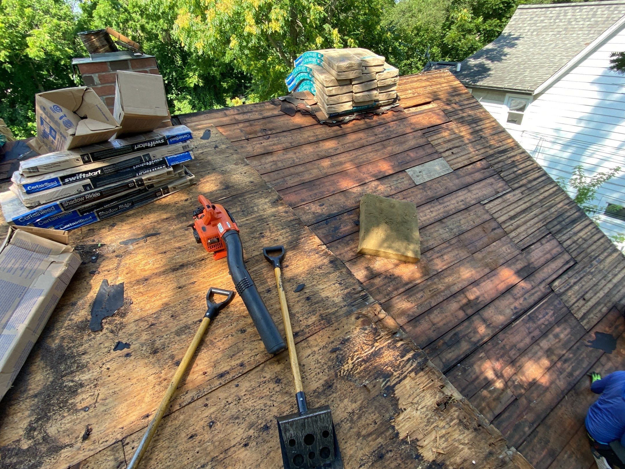 Roof Replacement using CertainTeed Landmark by 180 Contractors