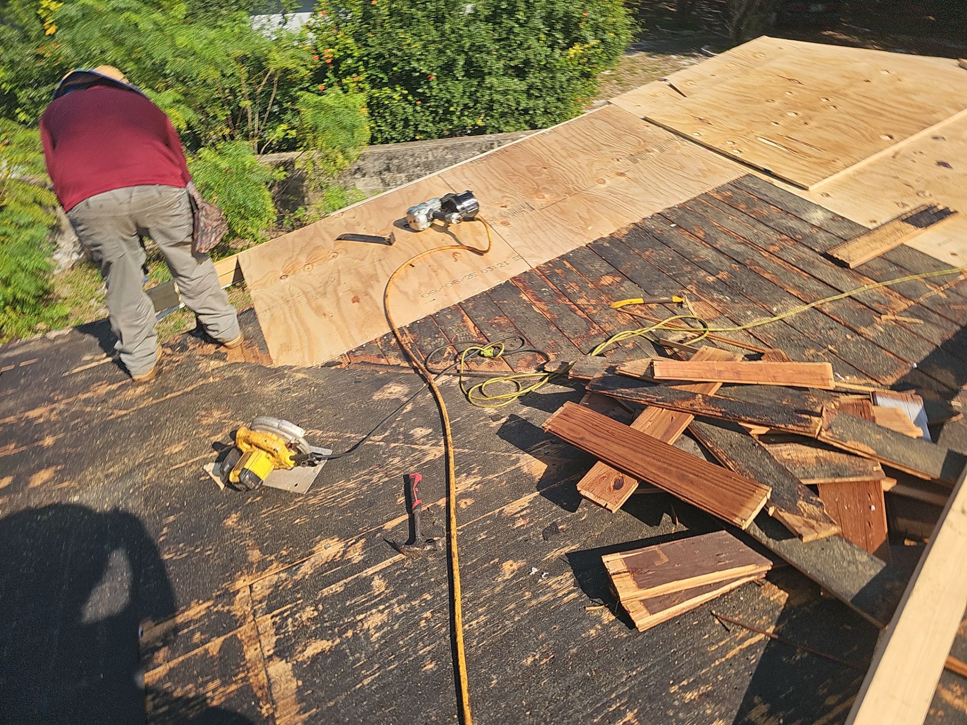 Project in St. Petersburg 33712 by Mitchell Roofing Company LLC