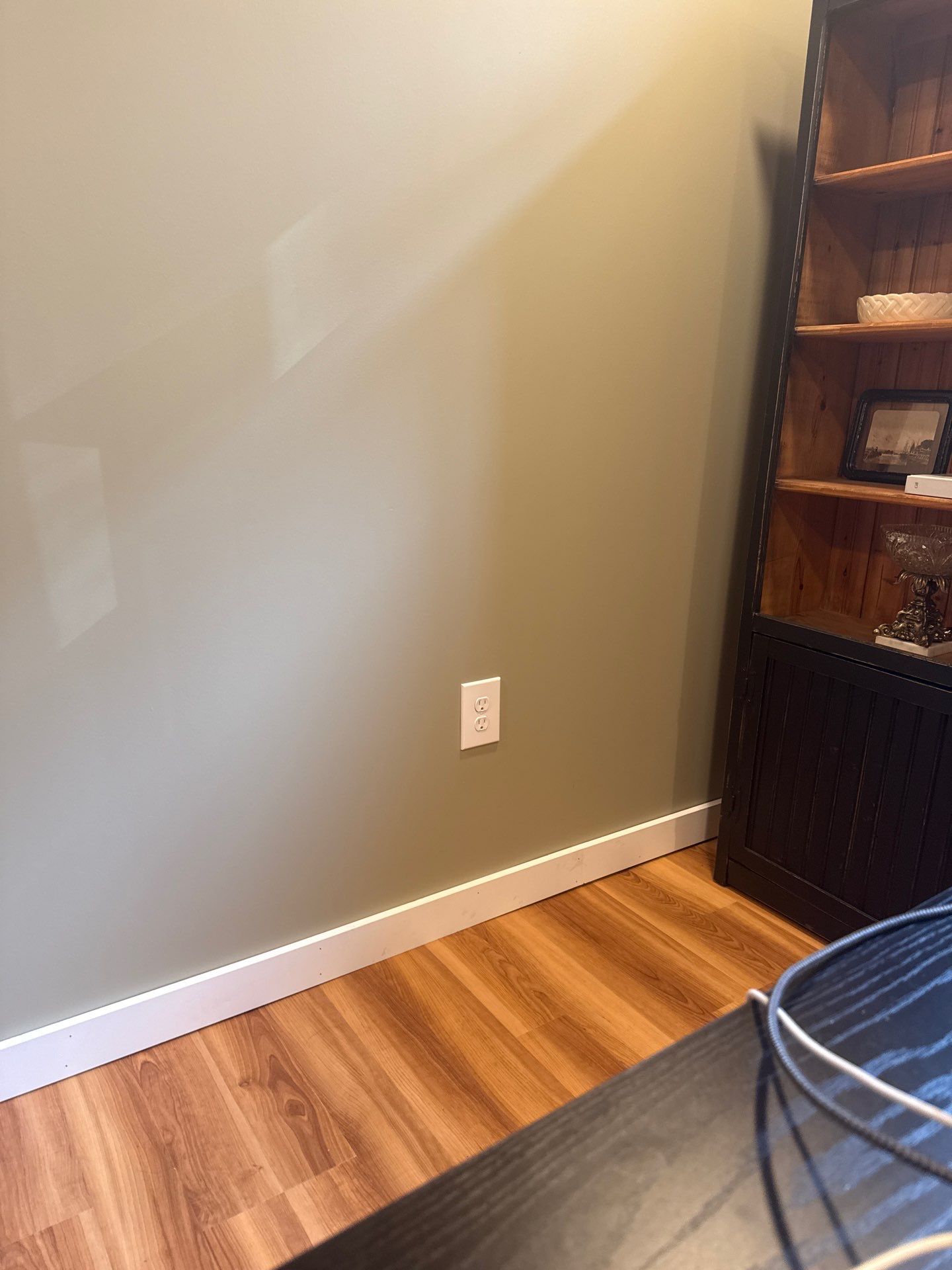 Lincoln Home Office Interior Painting and Flooring Update by CompanyCam Sales Demo