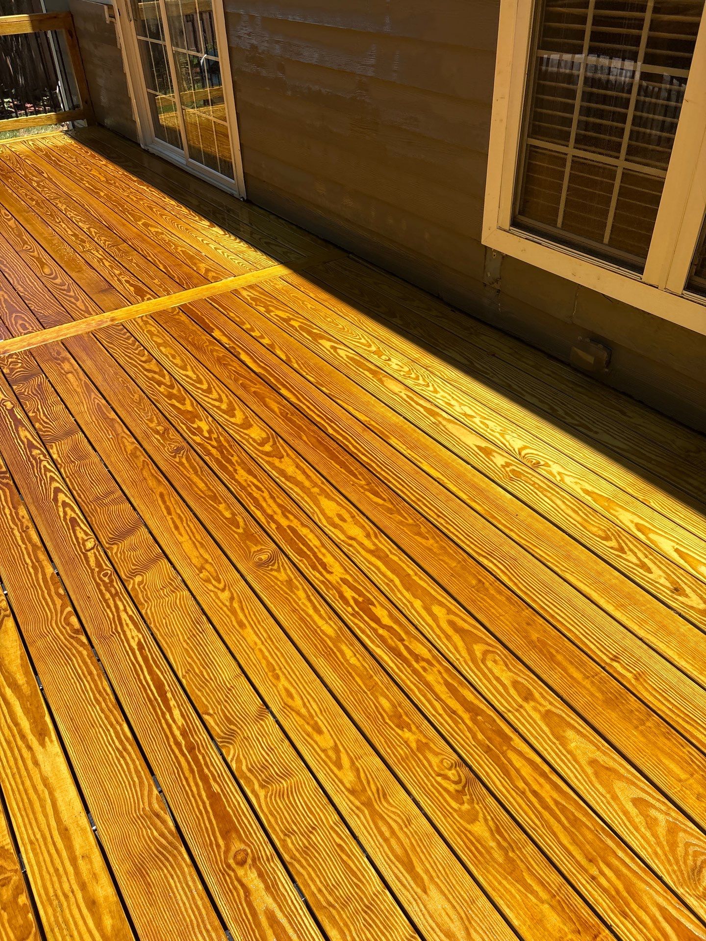 Deck using Wood Sealant by DuraSeal
