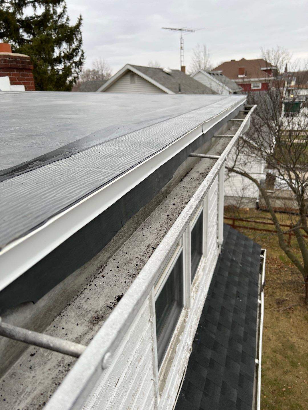 Residential Roofing Installation using 60 mil rubber roof by Nitro Roofing and Construction