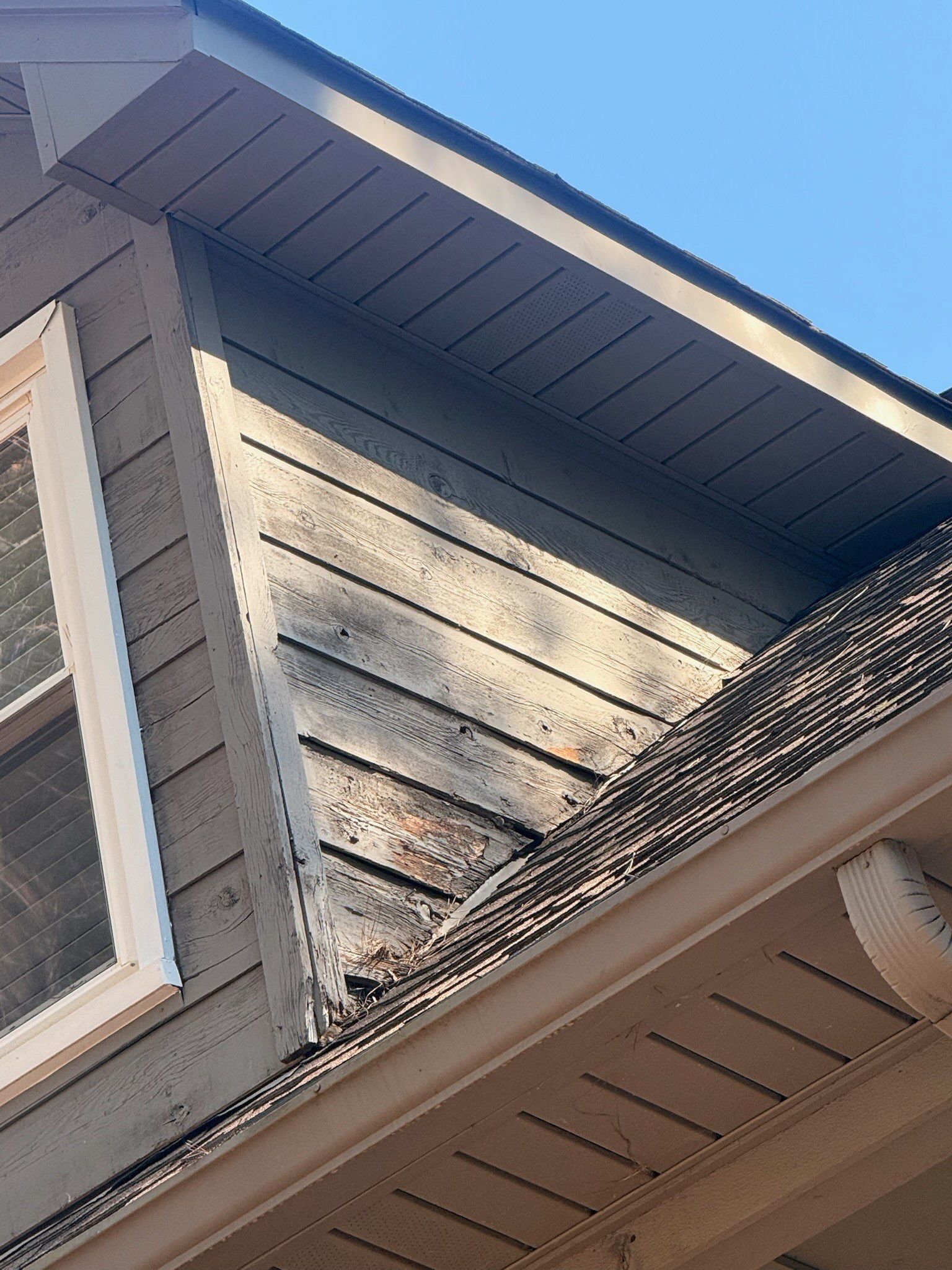 Siding Repair in Birmingham by The Roofing Dudes