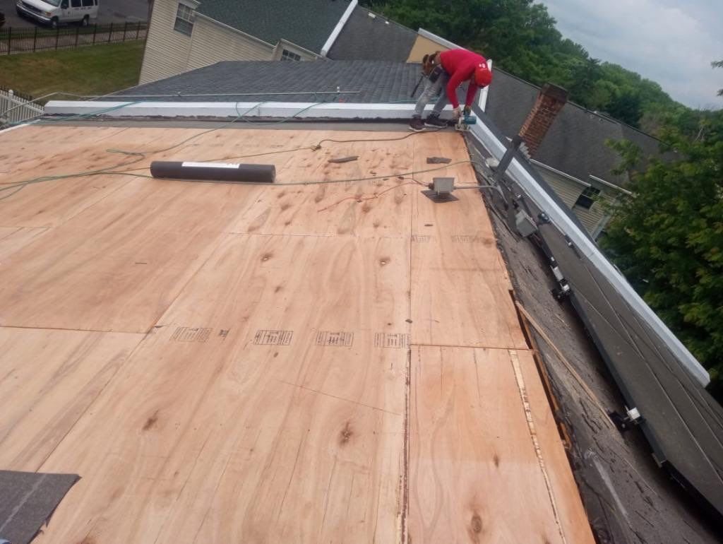 Weathered Wood Shingles by Reimagine Roofing