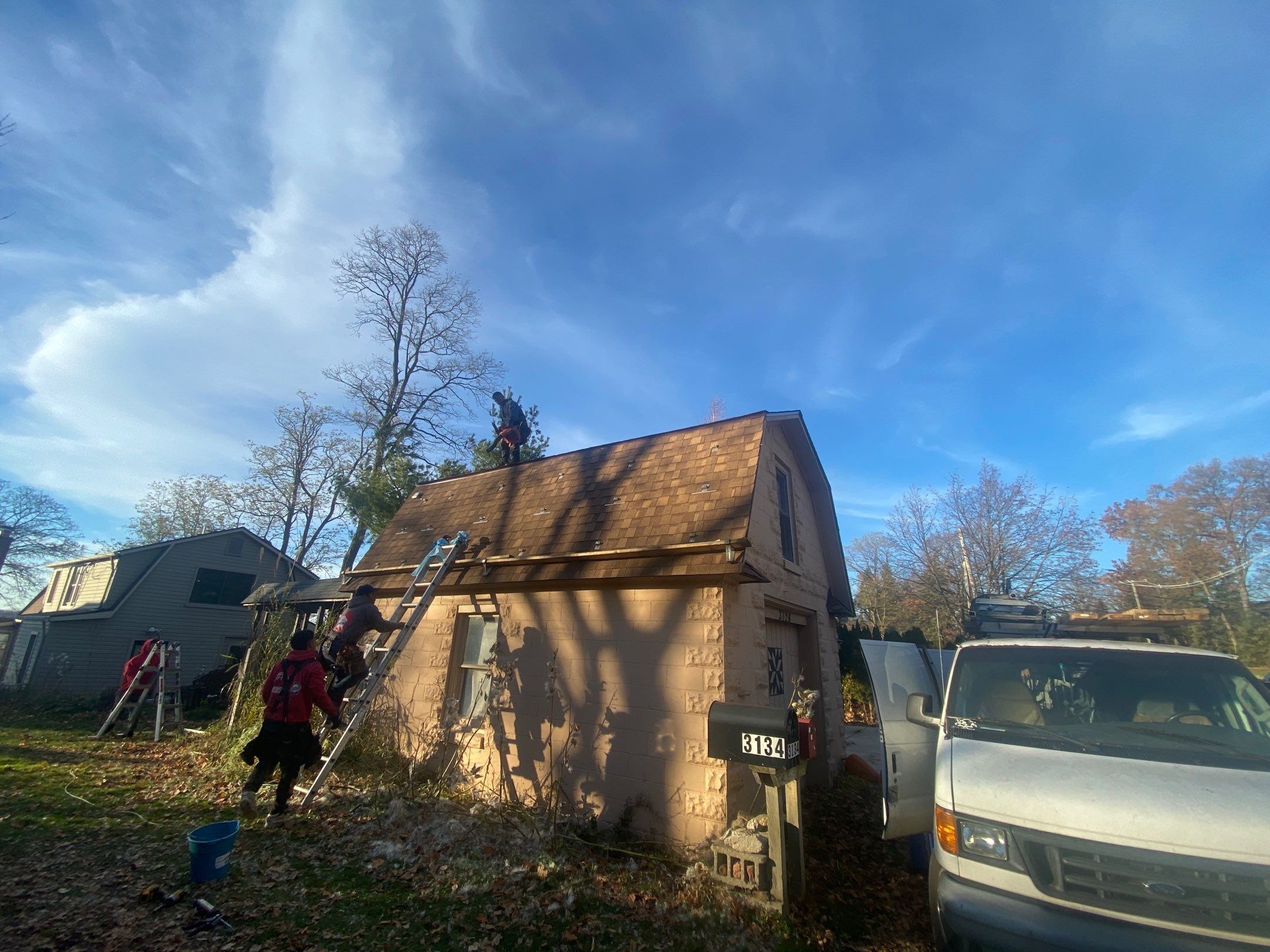 Roof Replacement using CertainTeed Landmark by 180 Contractors