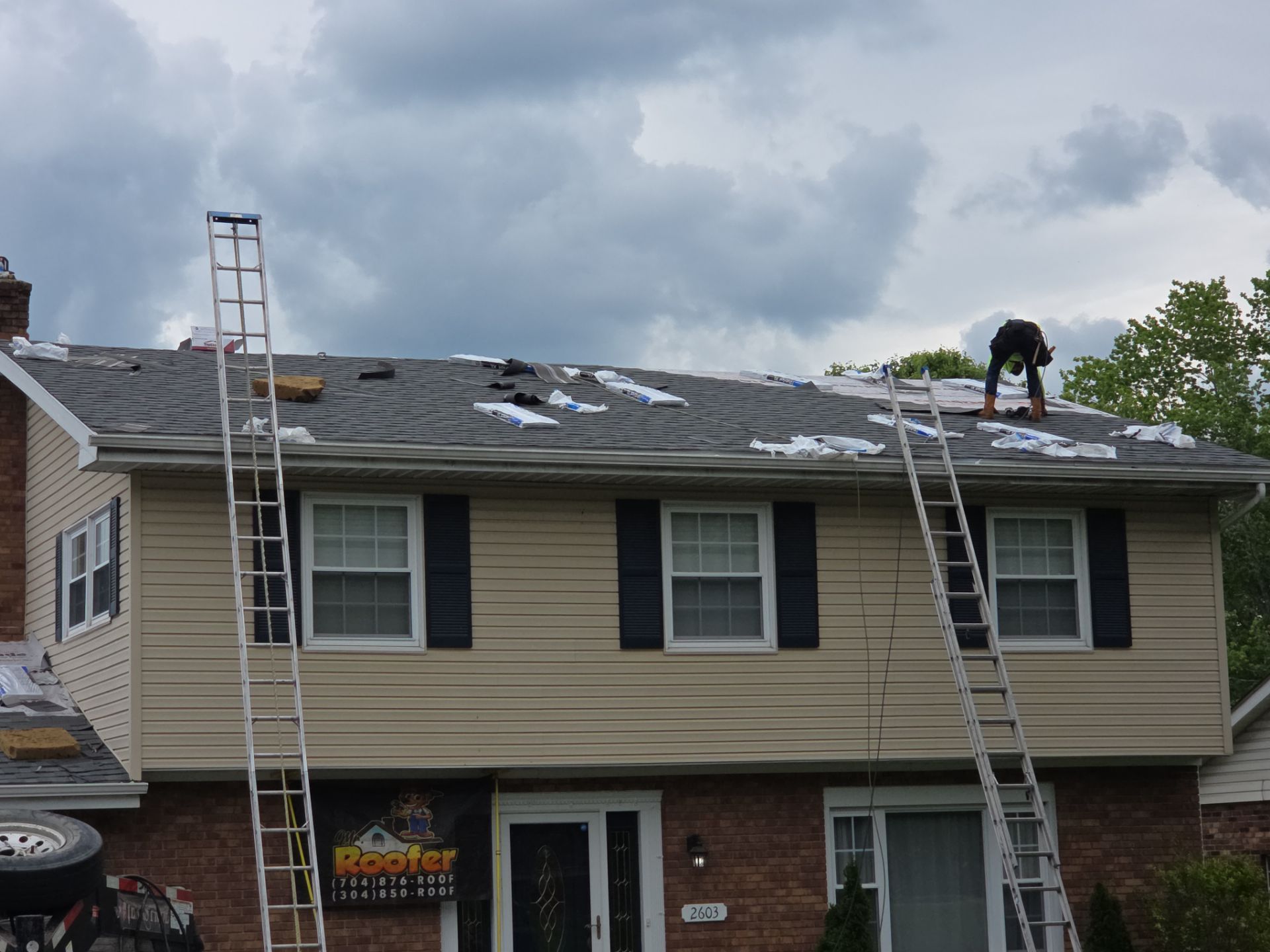 Residential Roofing Installation using Platinum Shield Roofing System from Mr. Roofer by Mr. Roofer