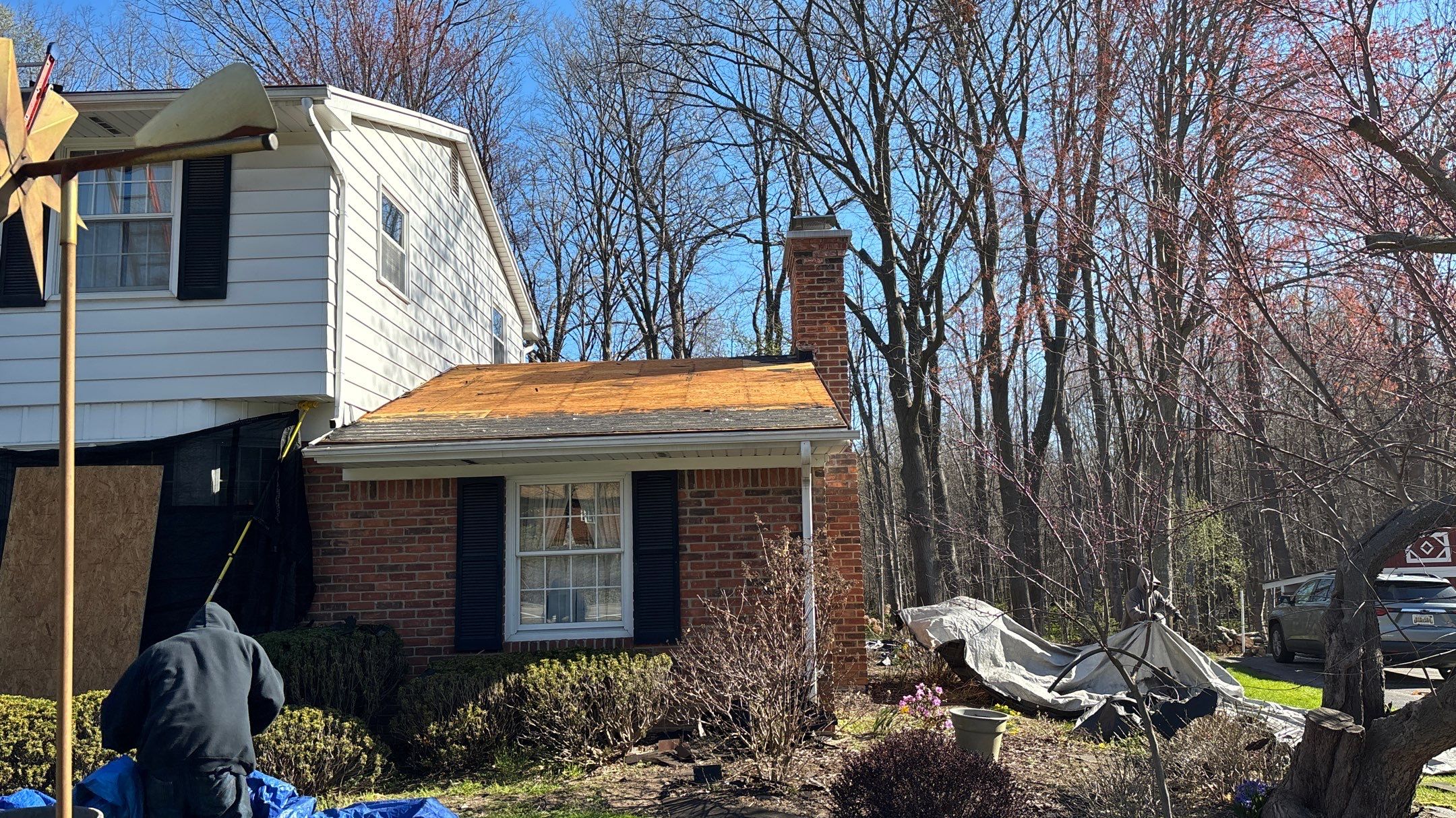 Roof Replacement using Owens Corning Onyx Black by 180 Contractors