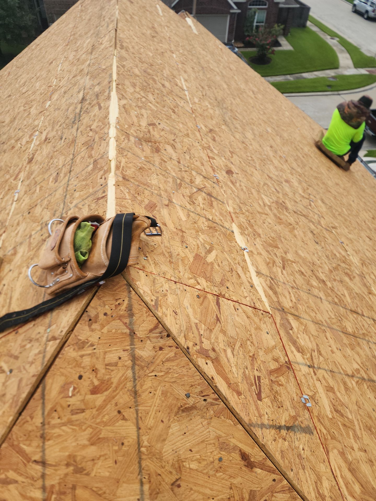 Residential Roofing Installation using Owen's Corning Duration (Lifetime) Shingles by Roof Repair Company