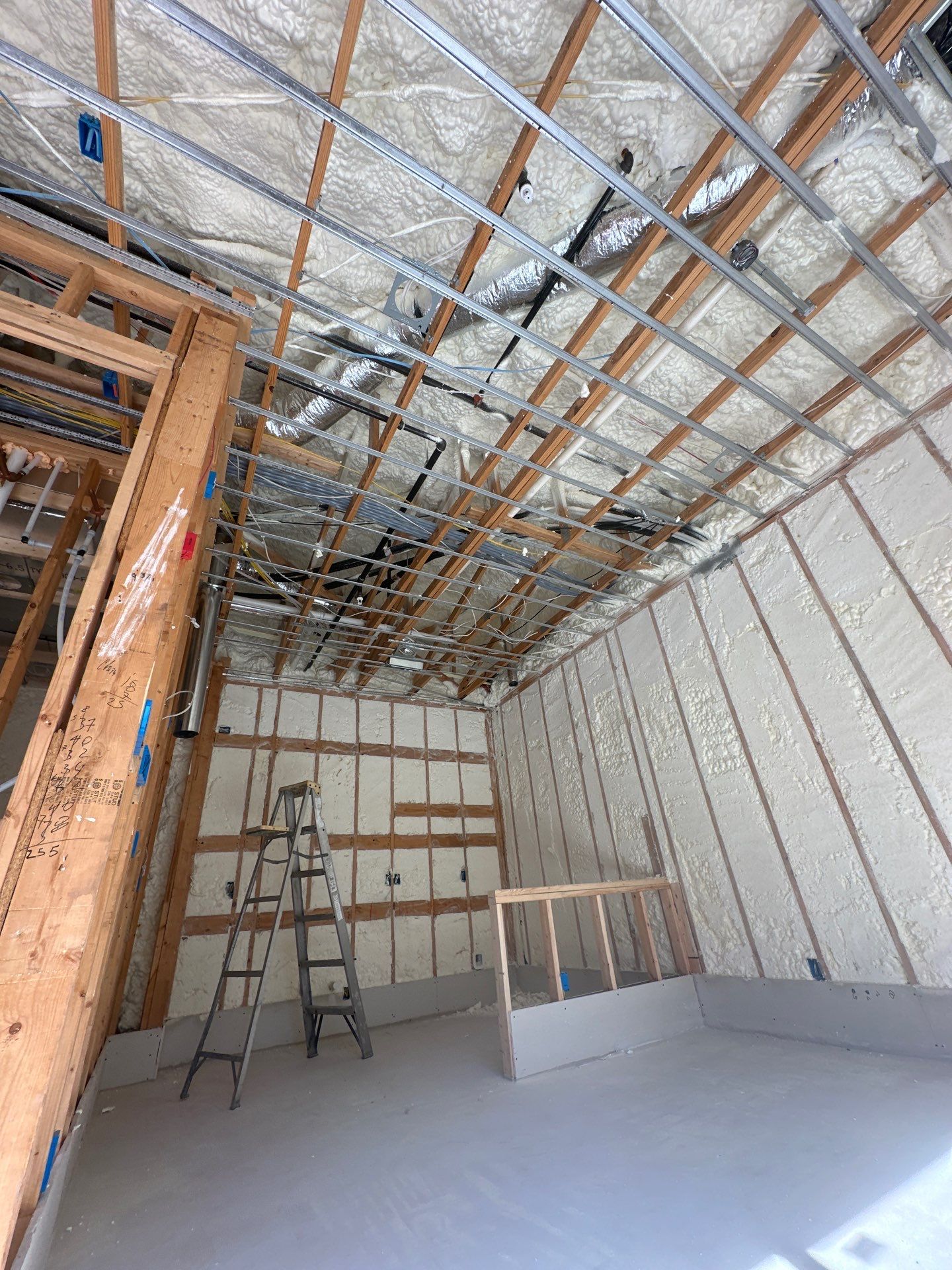 🏢 Full Foam Envelope on This Dallas Multi-Family Build by Apex Insulation Solutions