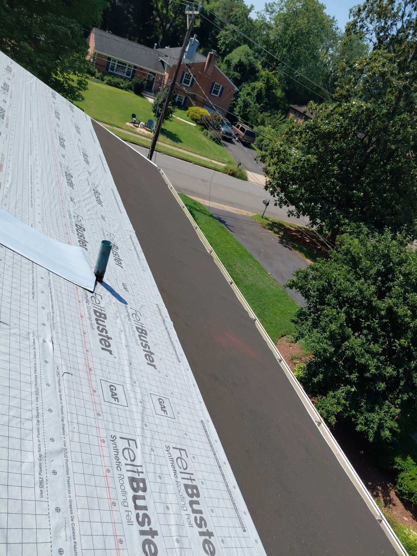 Alexandria: Residential Roof Replacement with GAF Timberline HDZ in Nantucket Morning by RM Banning, Inc.