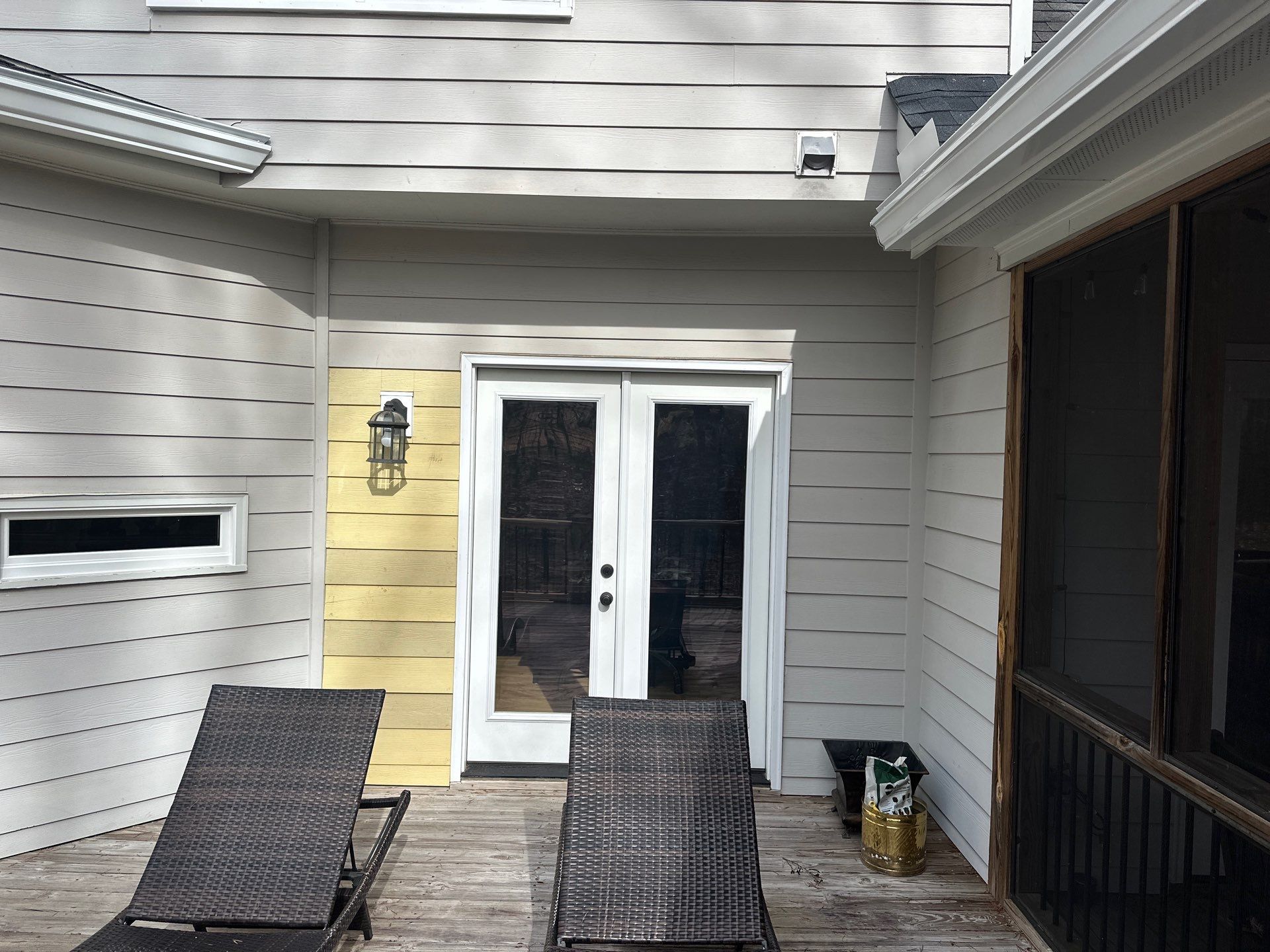 Stucco and Siding Exterior Painting using Sherwin Williams SuperPaint by Nelson Exteriors 