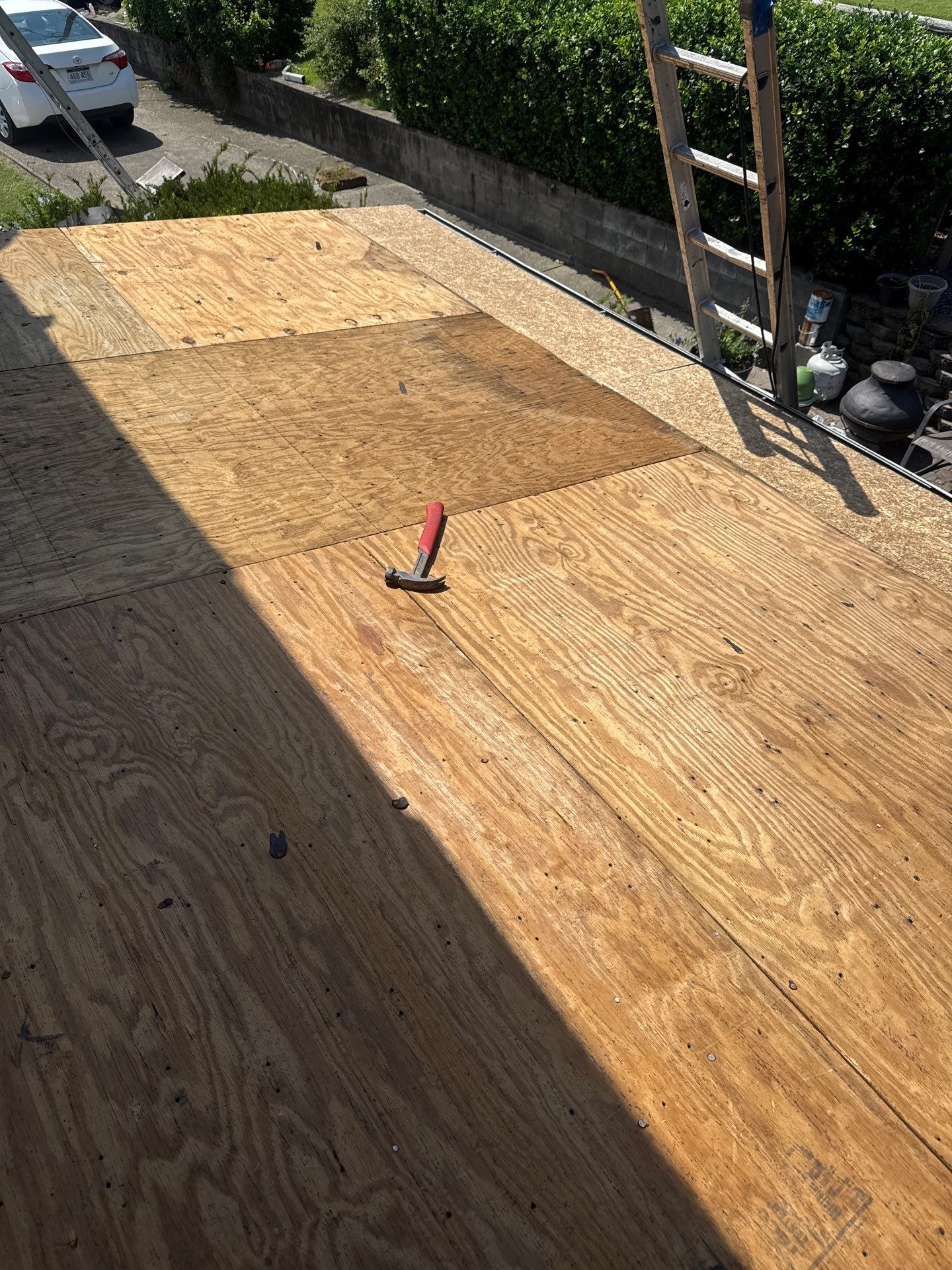 Residential Roofing Installation using GAF Timberline HDZ Barkwood by Rainstoppers Roofing