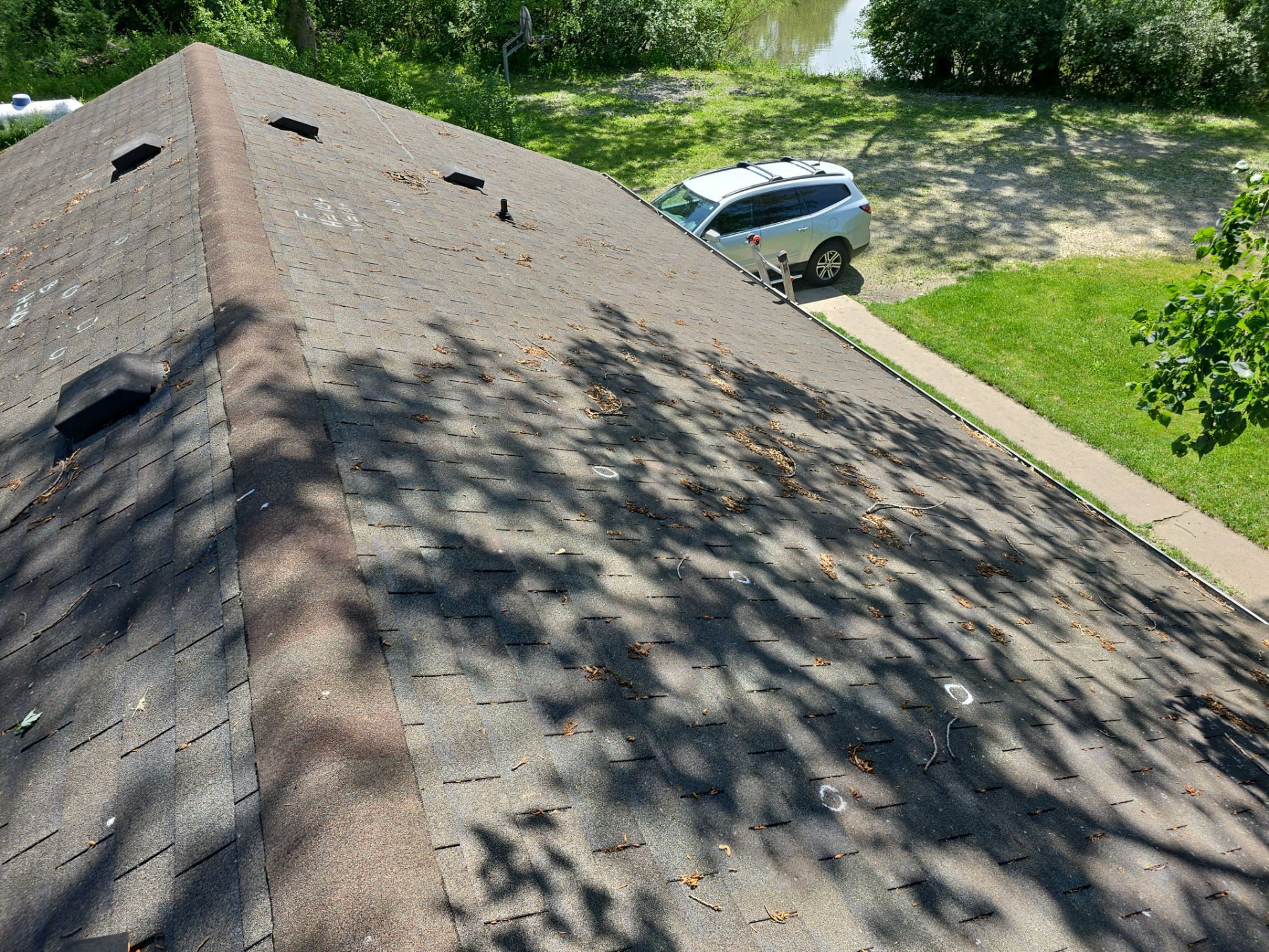 Roofing by Elite Roofing and Exteriors LLC