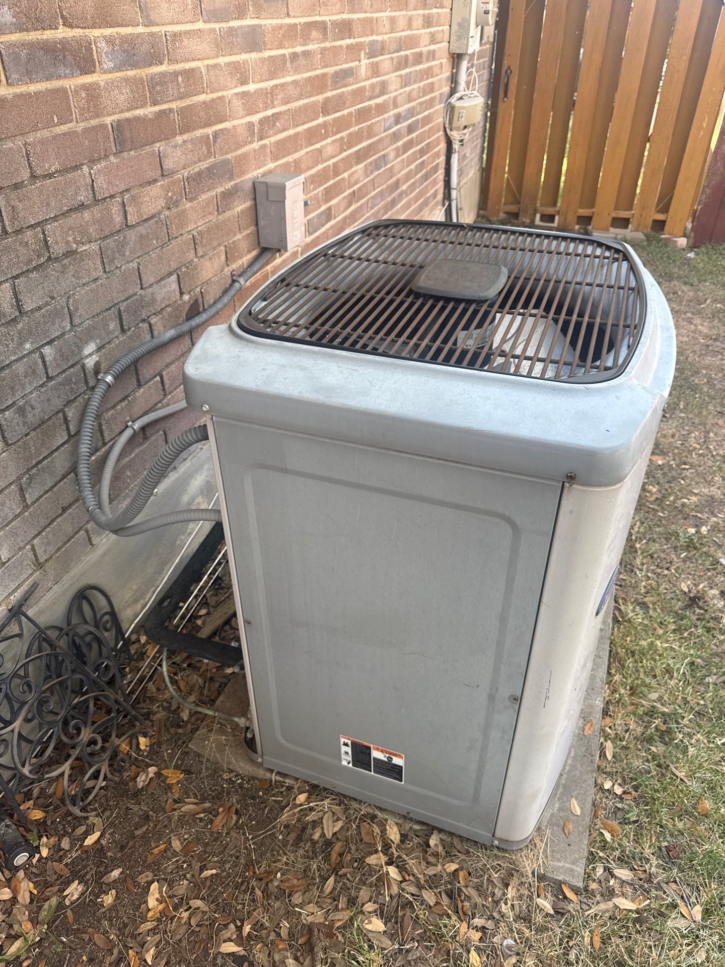 Full HVAC System Replacement with Goodman Condenser in San Antonio by Premier Pros