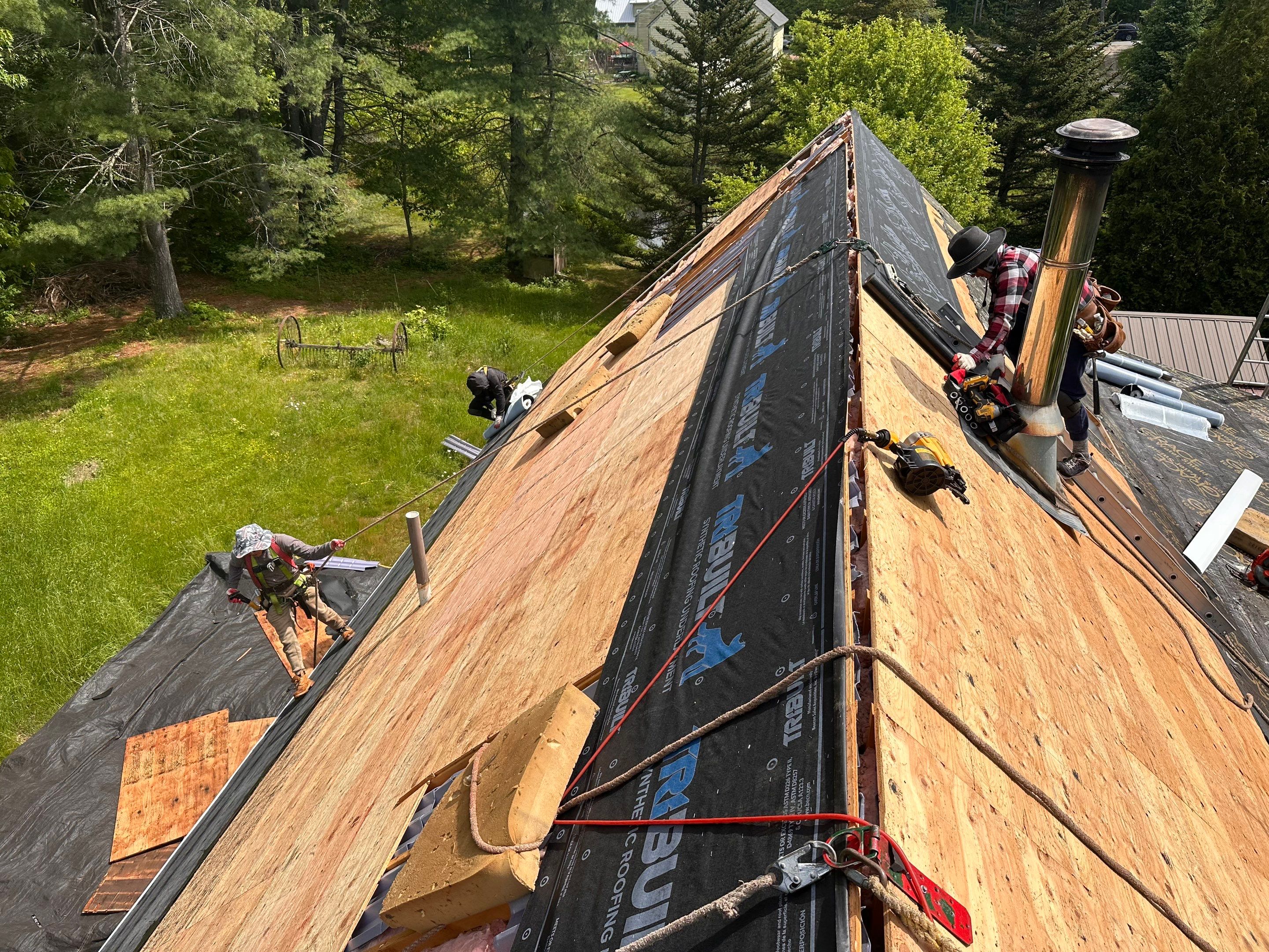 Owens Corning Asphalt Shingle Roof Replacement in North Berwick by Tall pine roofing