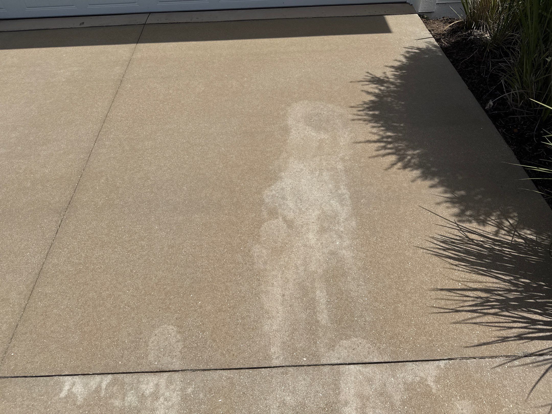 🛠️ Oil Stain Removal – Indigo Community, Lakewood Ranch, FL by Sunshine AquaWash