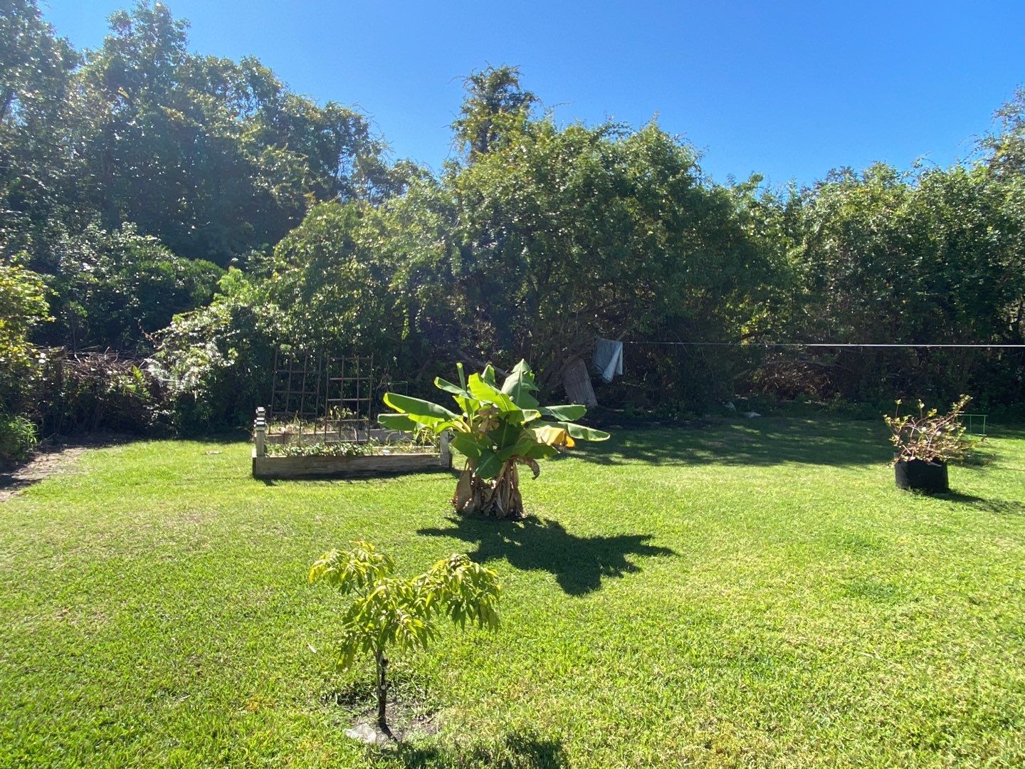 Ruskin, FL 6 ft. Tall White Vinyl Privacy with 4 ft. Picket Fence by Asap fence and gates, LLC