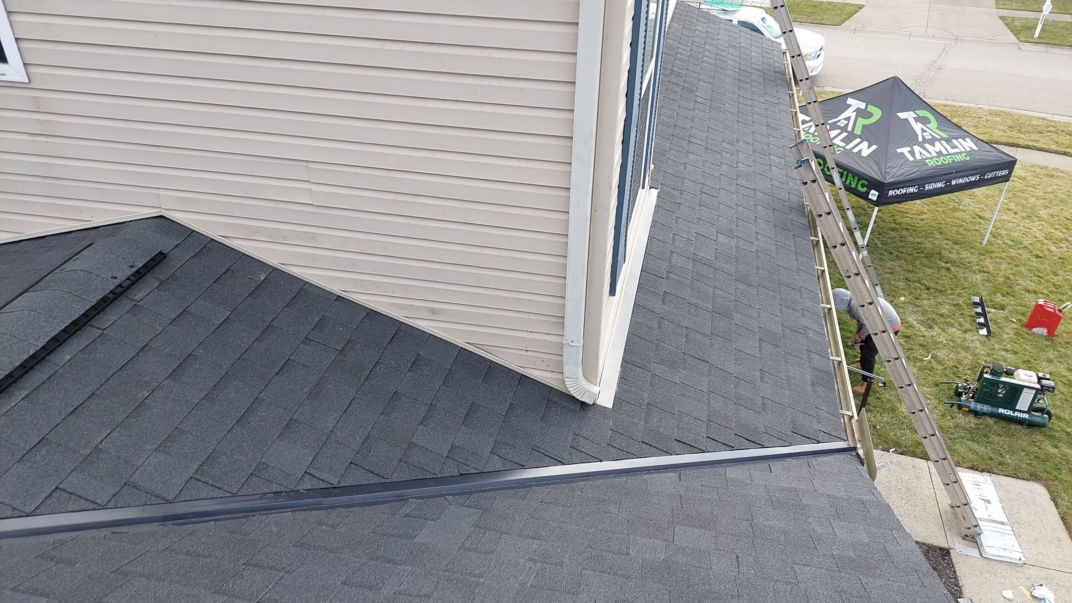 Atlas Black Shadow by Tamlin Roofing