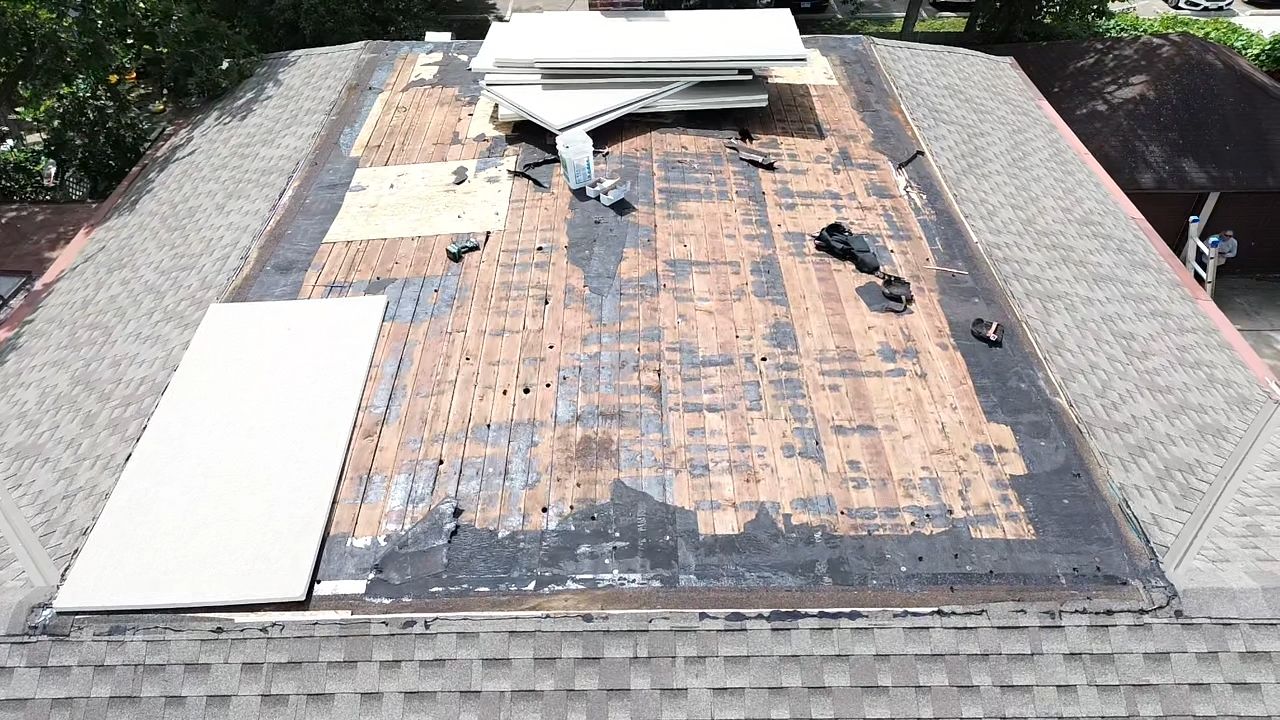 EPDM Flat Roof  by Honest Exteriors