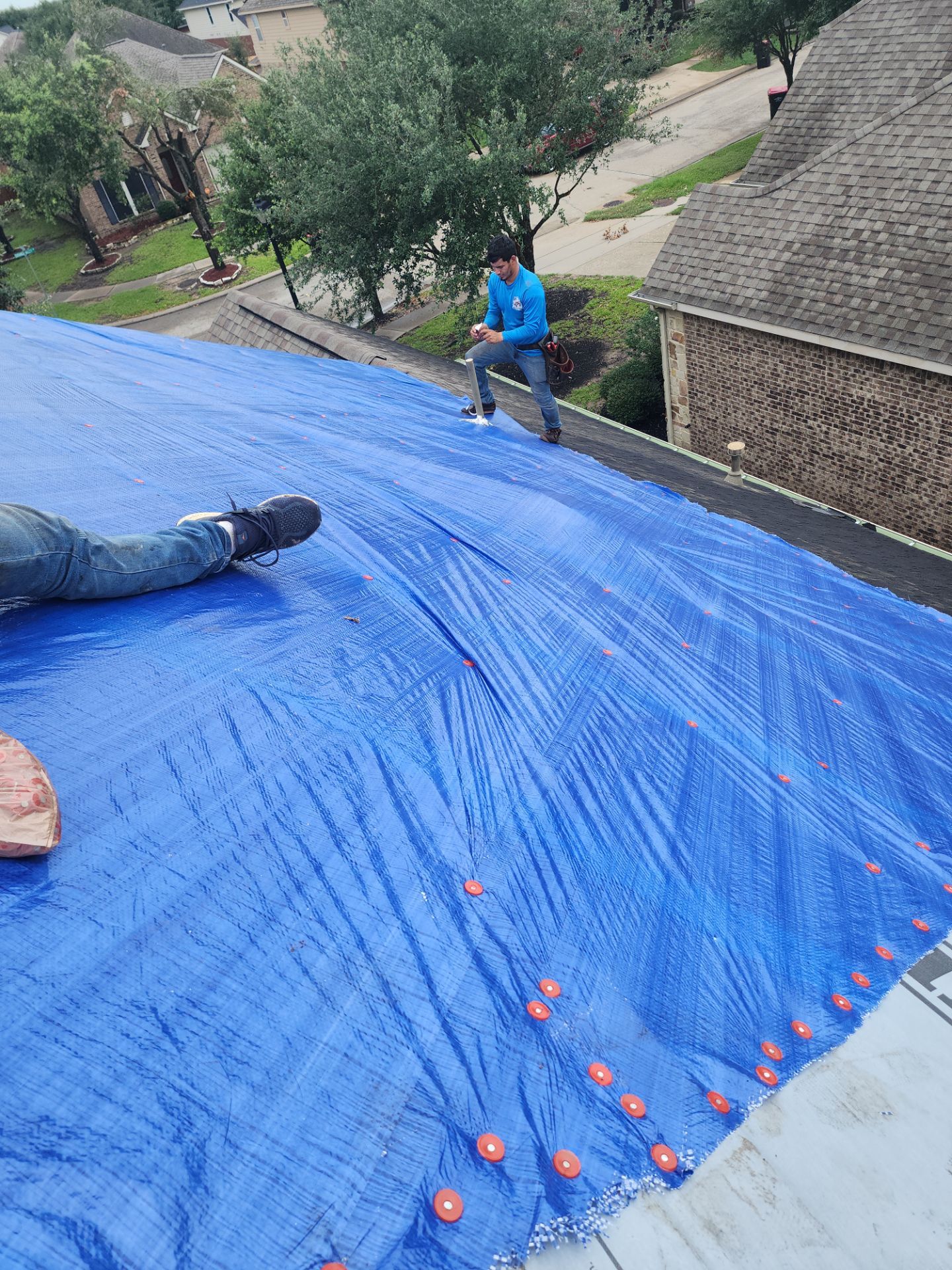 Residential Roofing Installation using Owen's Corning Duration (Lifetime) Shingles by Roof Repair Company