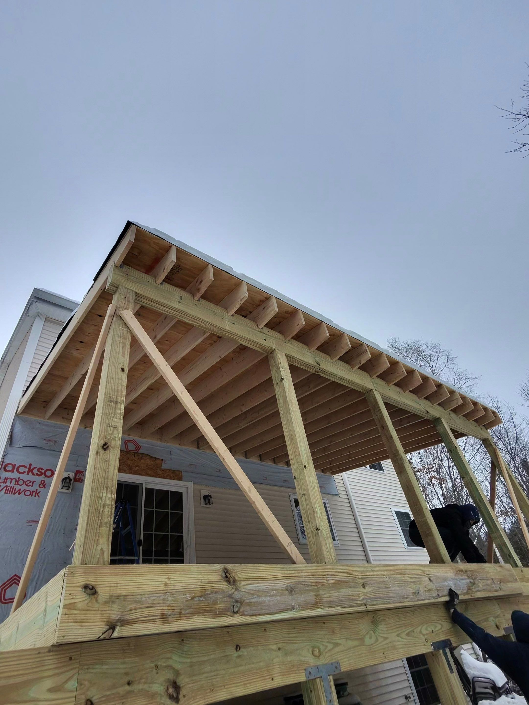 Nottingham Deck Demo - Three Season Build by Tall pine roofing